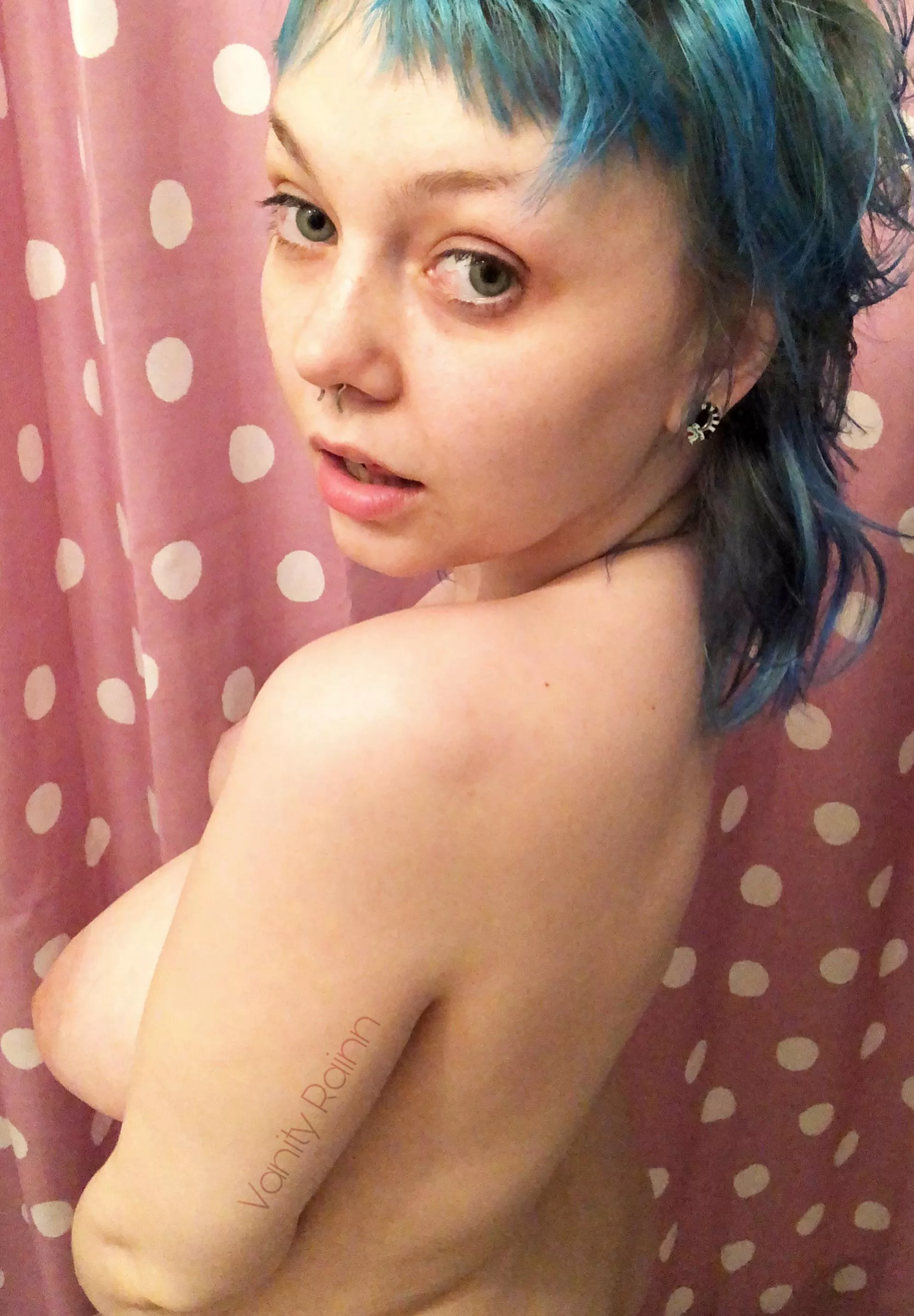 just recently dyed my hair blue ðŸ’–