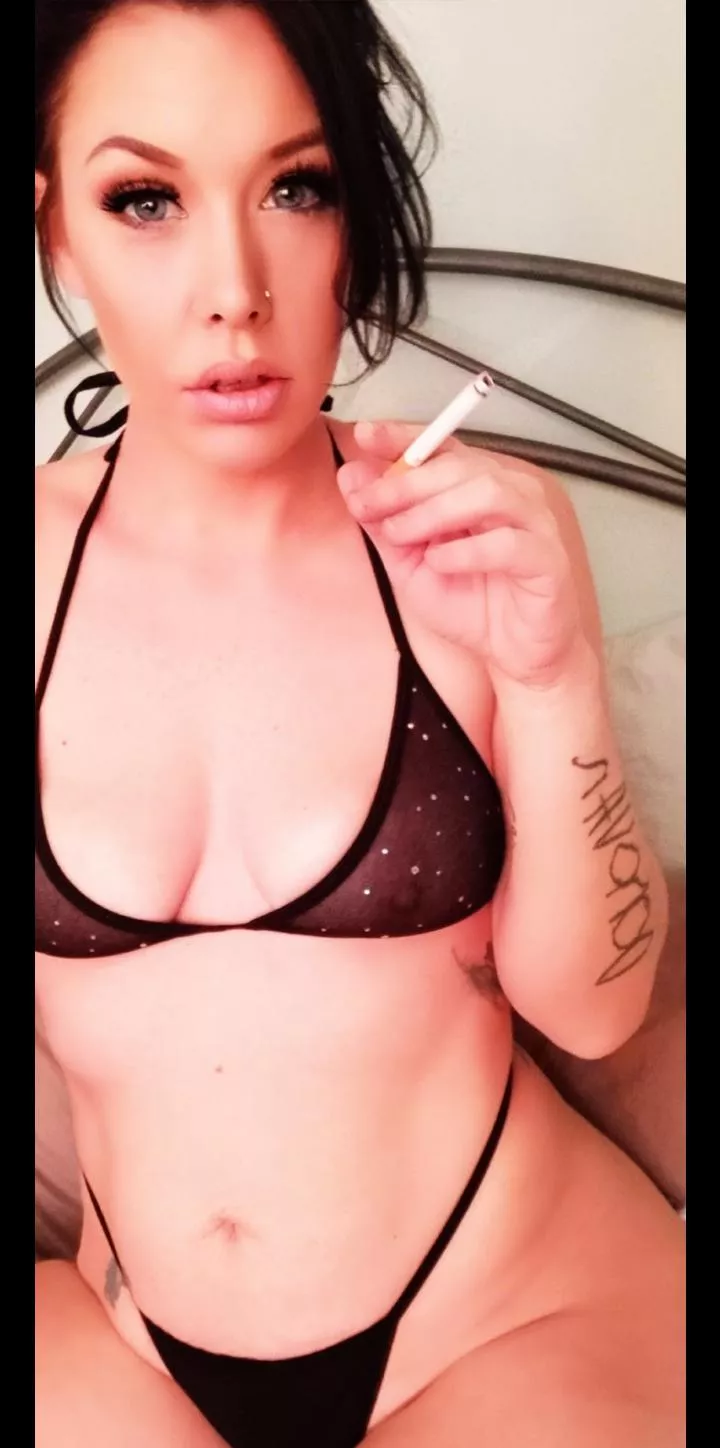 Just some skimpy lingerie and a smoke. I mean who doesn't like it?!