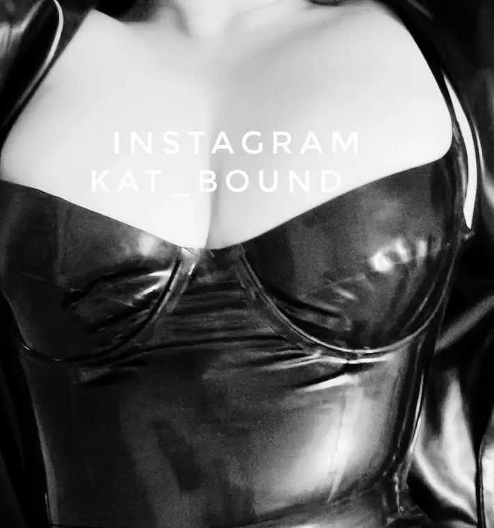 Kat Bound (@kat_bound) [Instagram]