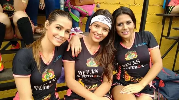 Latina midfield