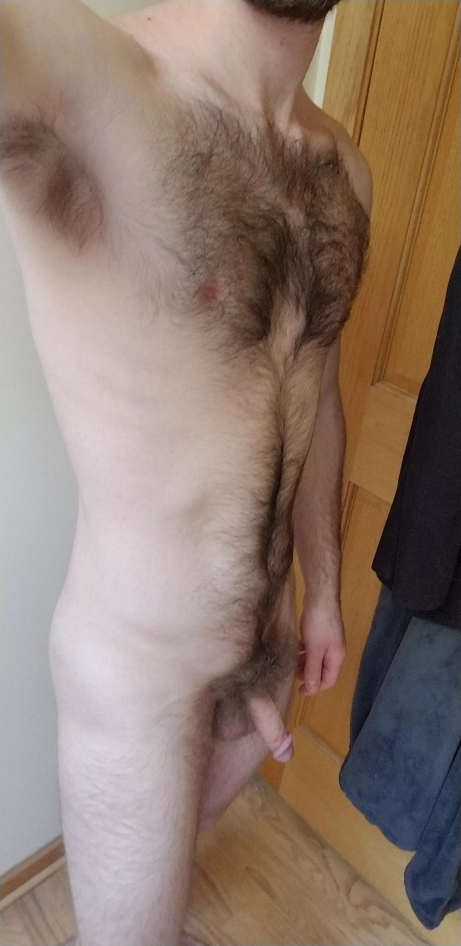 Learning confidence in my hairy body. Can you feel it?