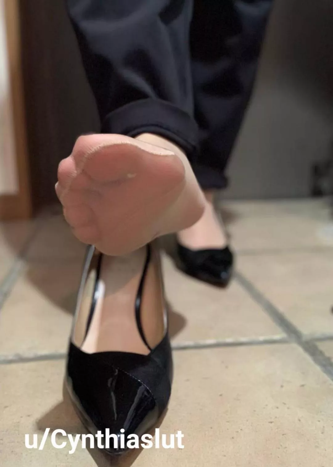 let me step on you ♡ (OC) (DMs open)