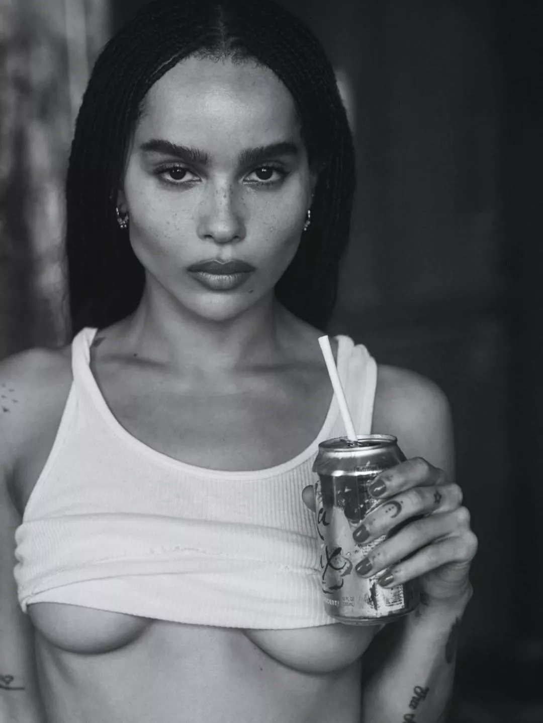 Let's fuck each other's fists while we look at pictures of Zoe Kravitz