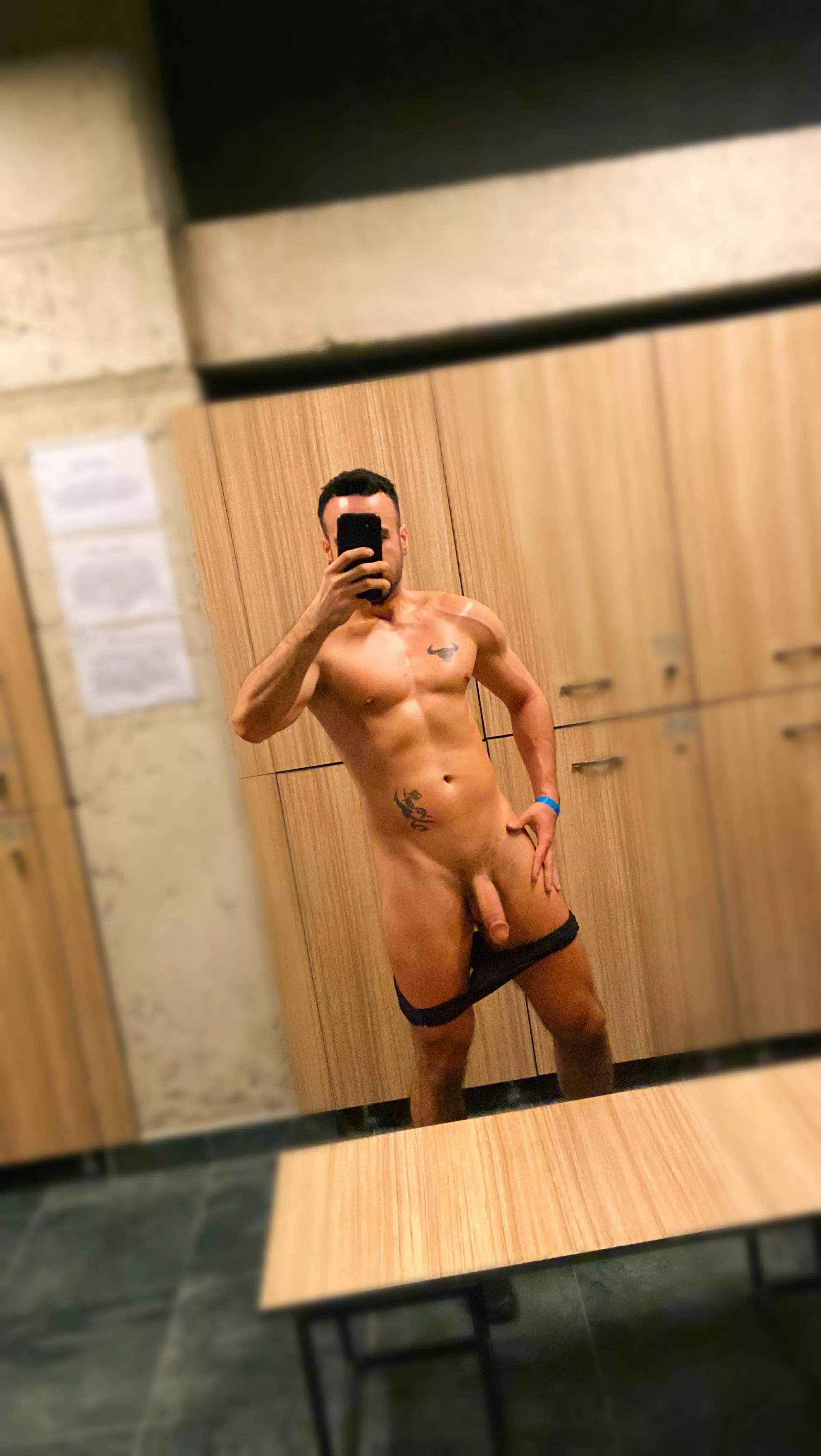 Lets have a fun in locker room🔥😈