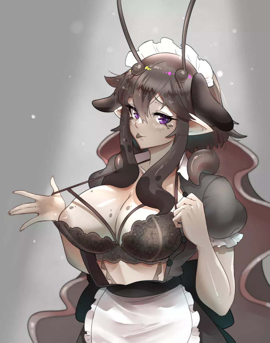 Lewd Snail Maid