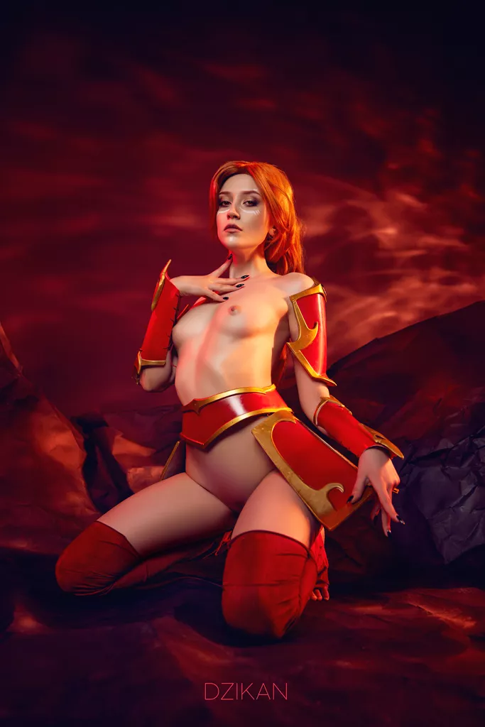 Lina cosplay photoshoot by Dzikan (Dota 2)