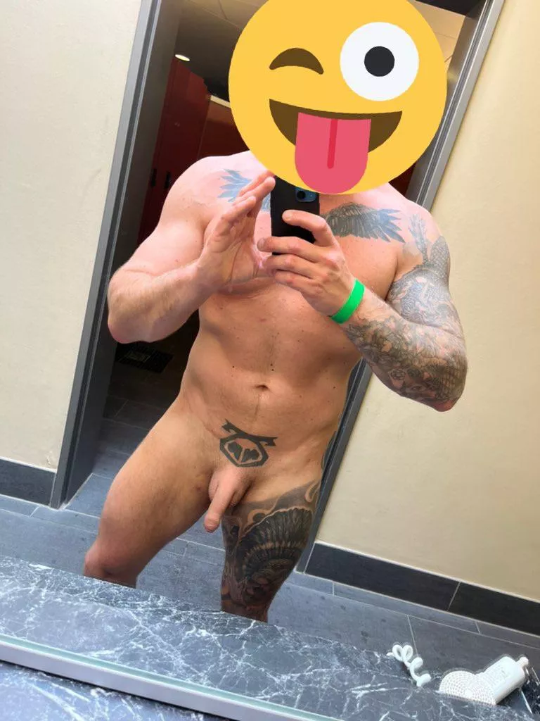 Locker room selfie