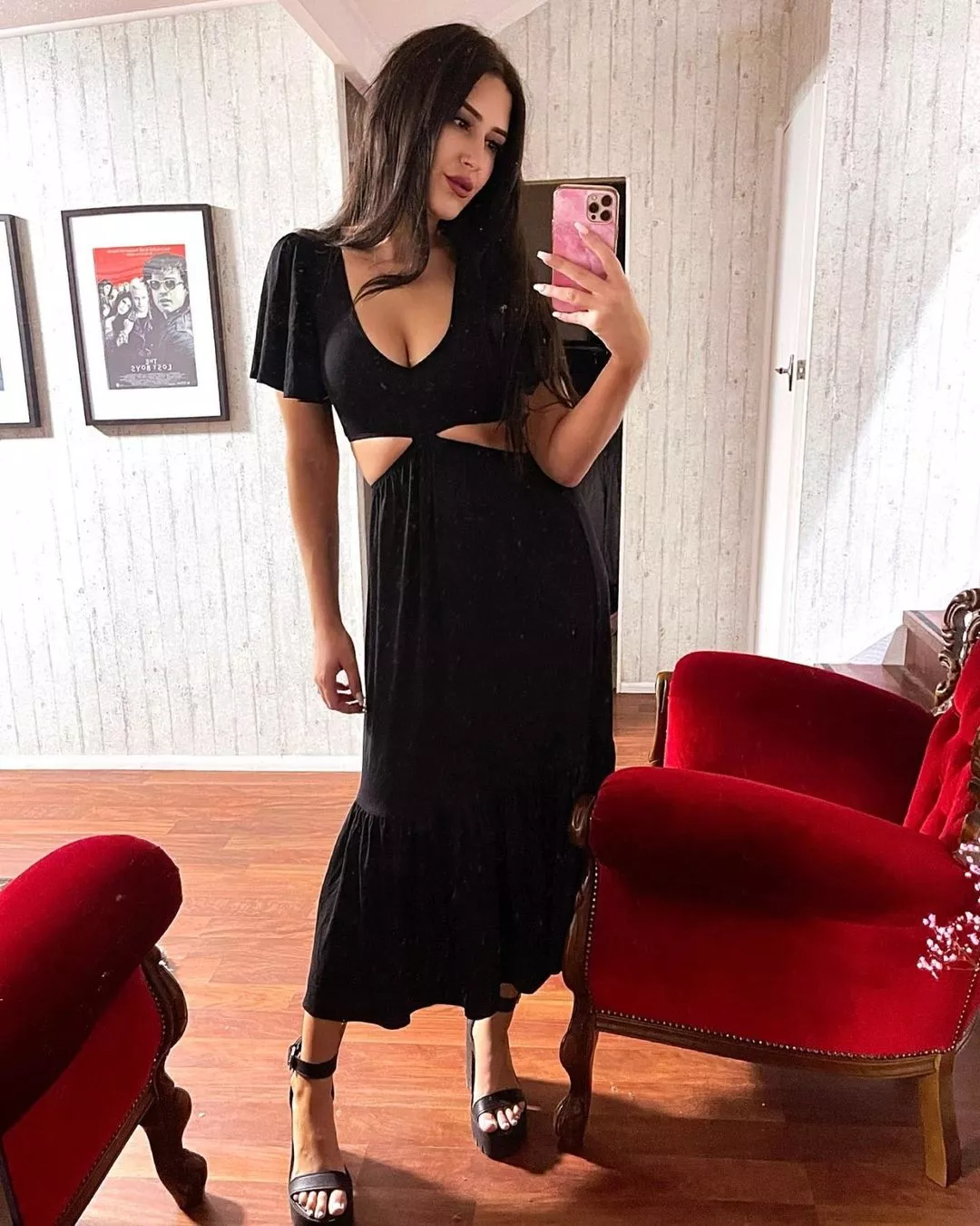 Long black dress... but make it sexier.