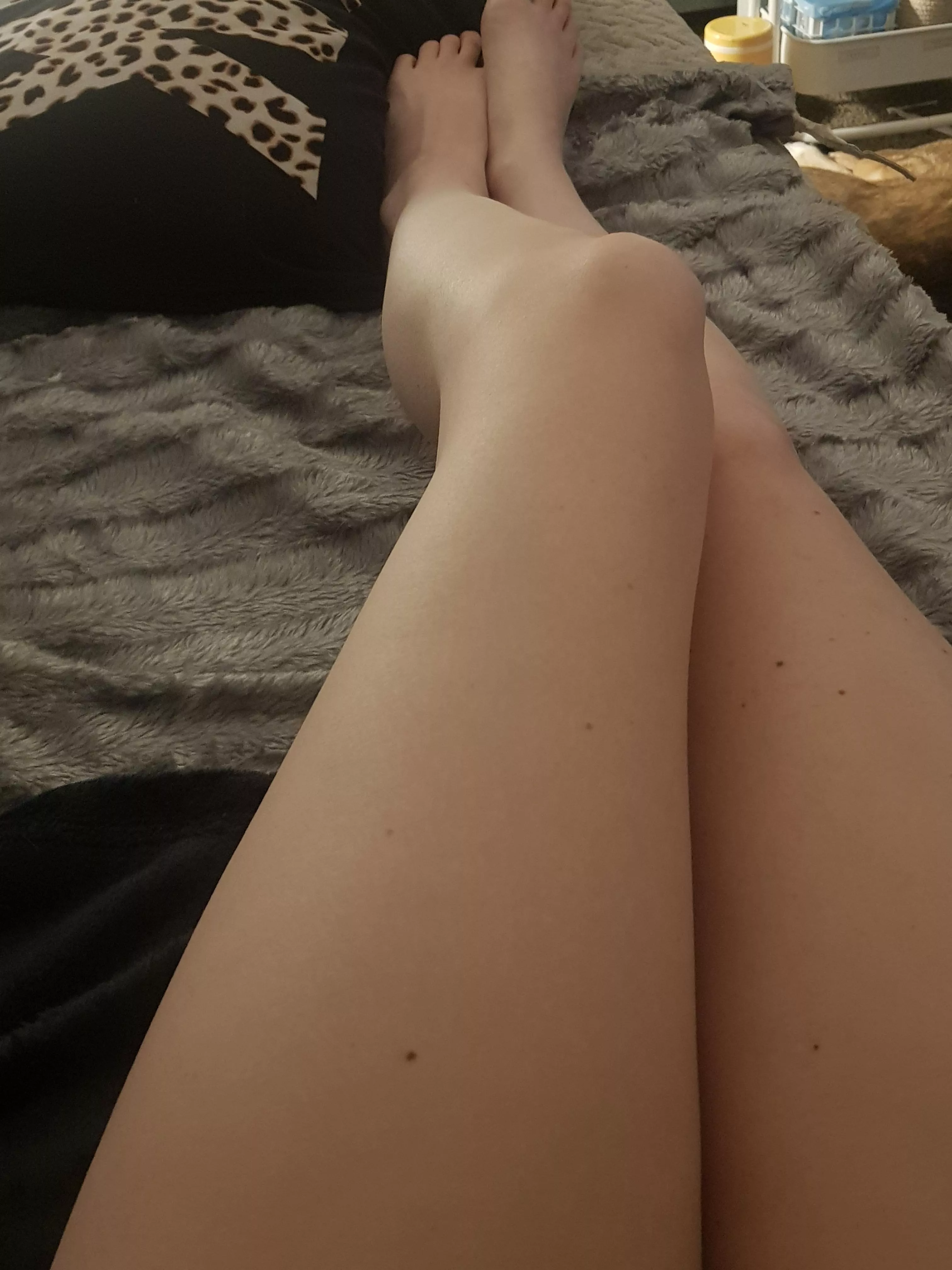 Long legs what do you think? ðŸ˜˜ 29F