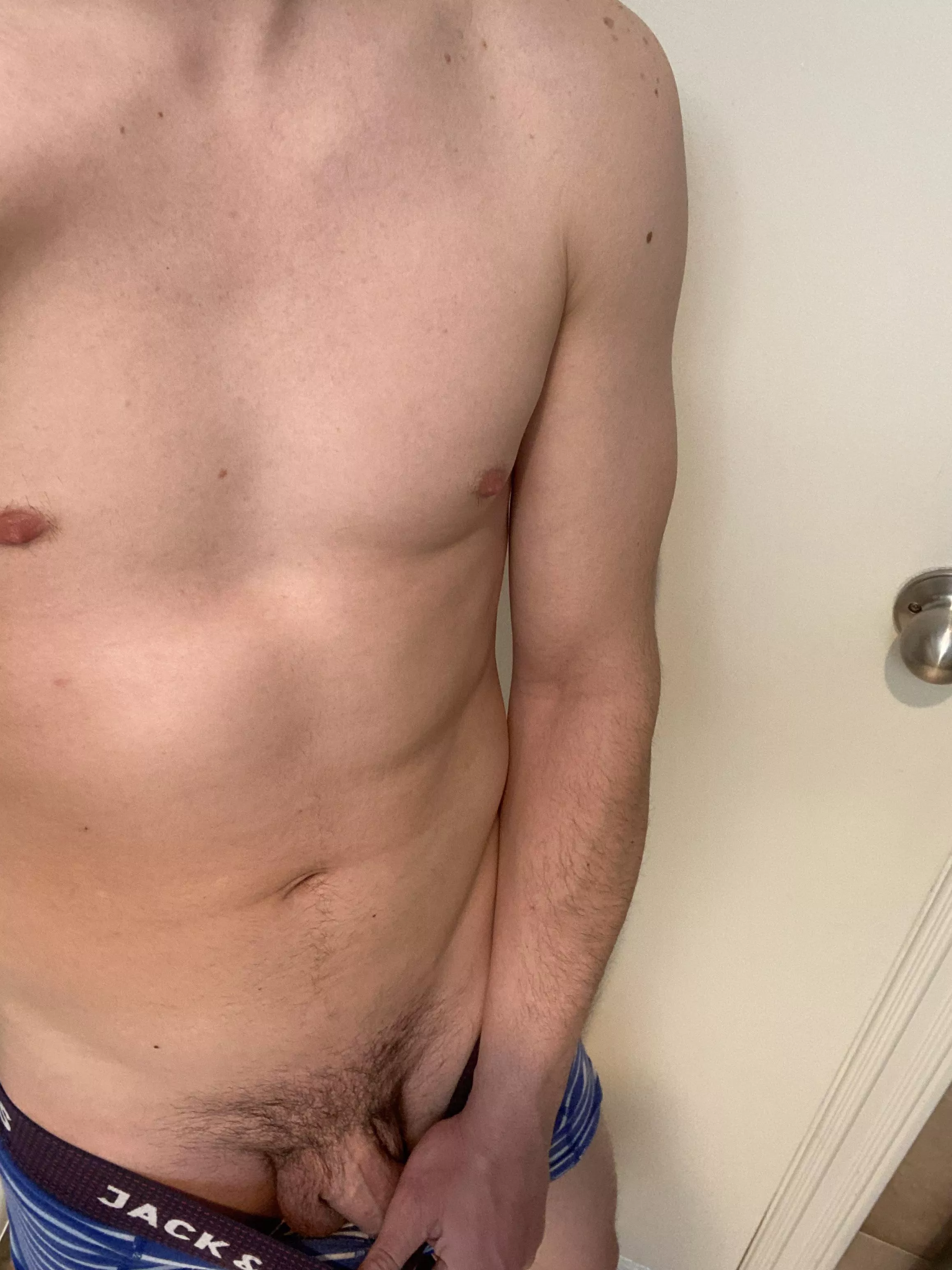 Long ti(m)e lurker first time poster…