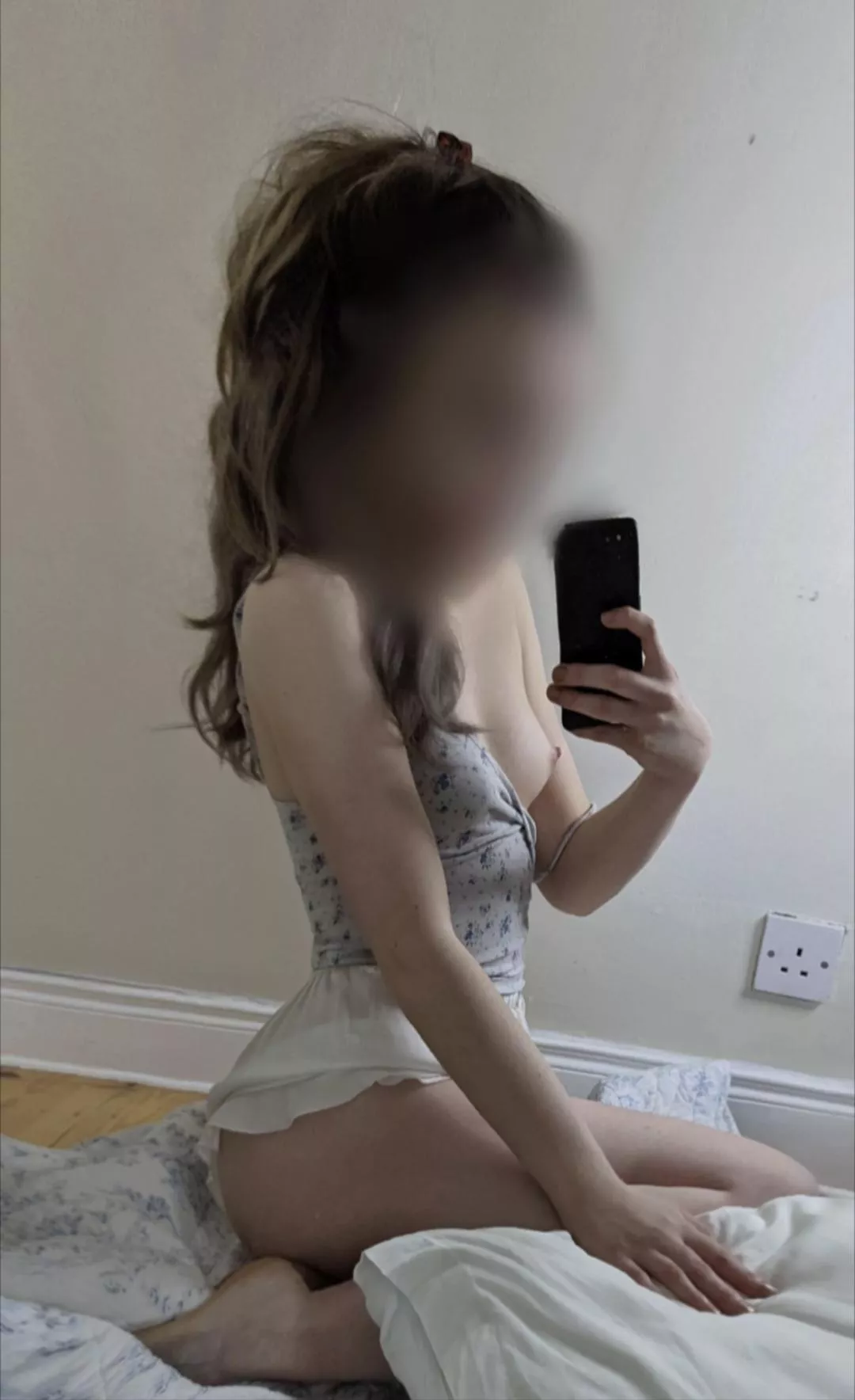 Looking for a daddy 🥺 [GFE] *see comments*