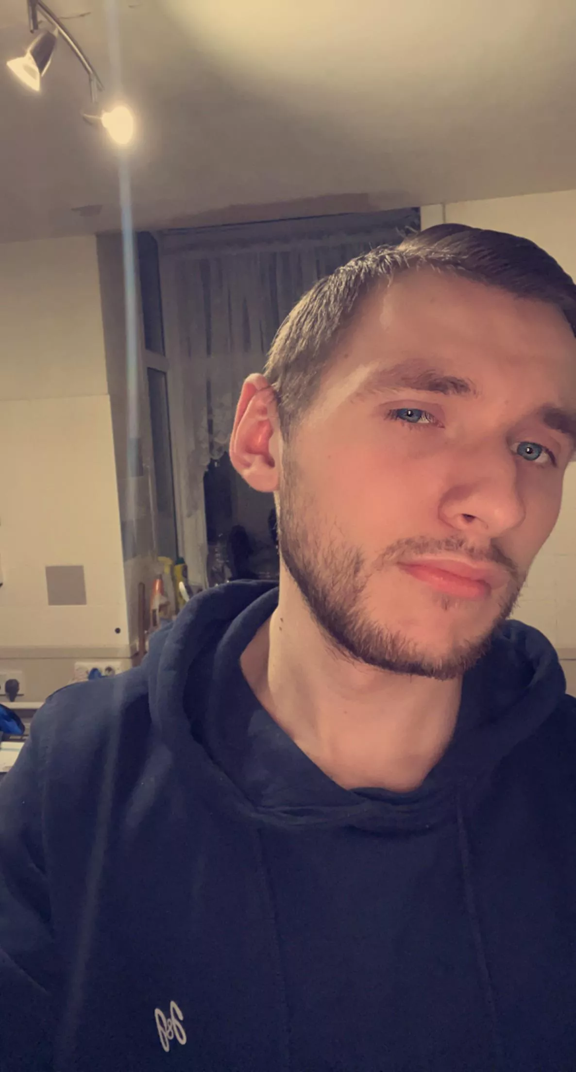 Looking for dates and a relationship England, UK