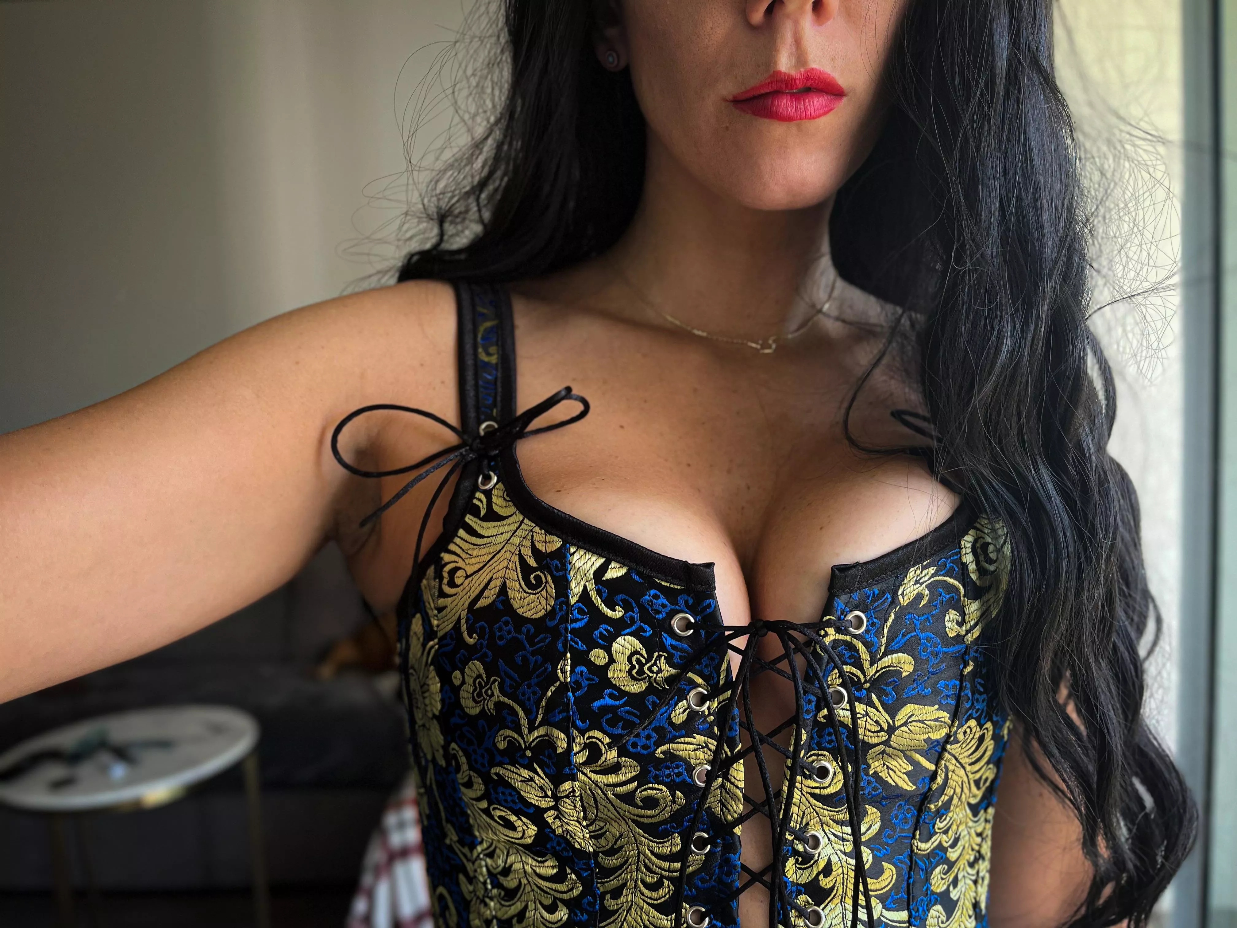 love a good corset