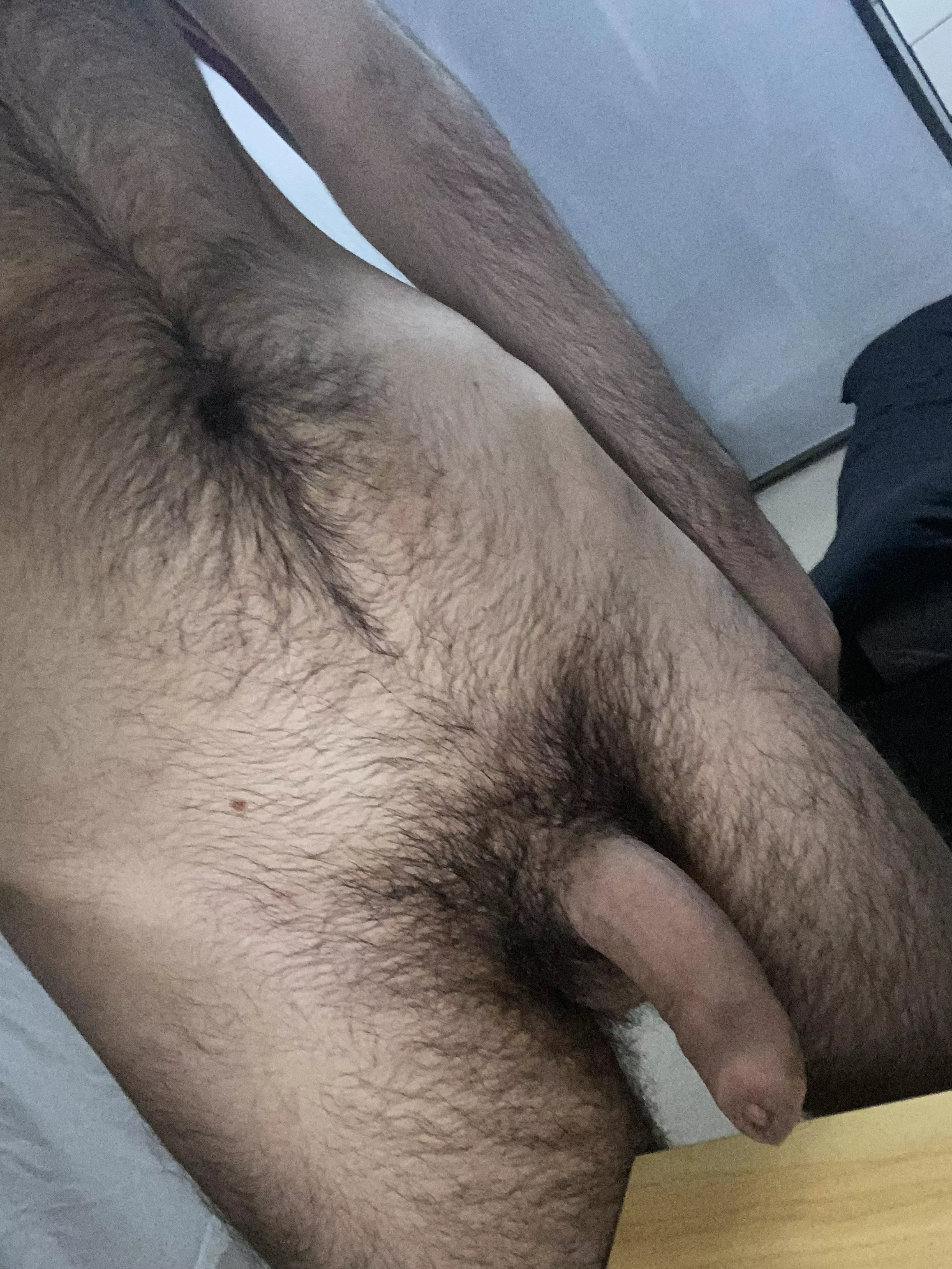 Love a hairy body ;)