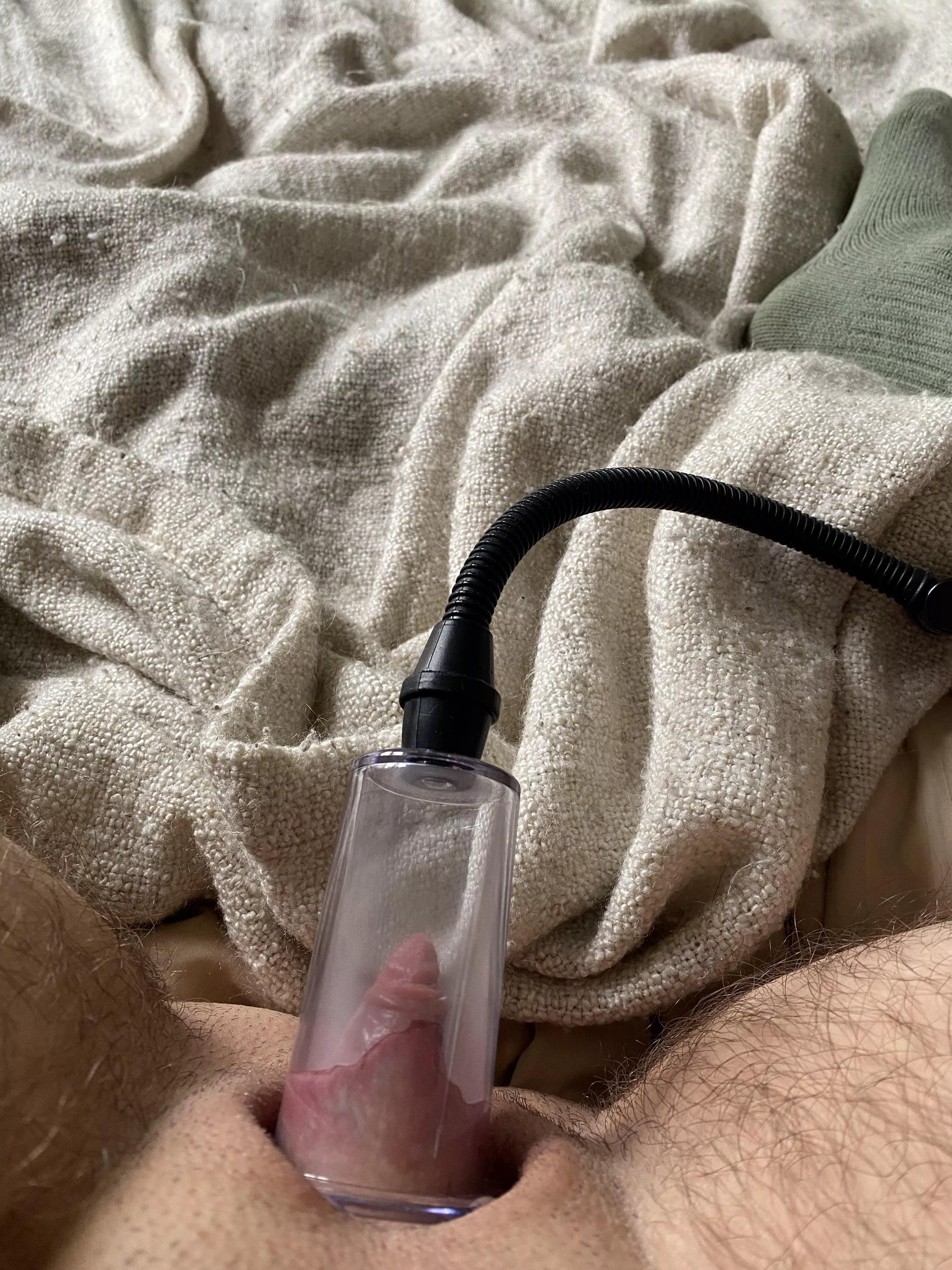 Love how big and hard pumping makes my clit [ftm]