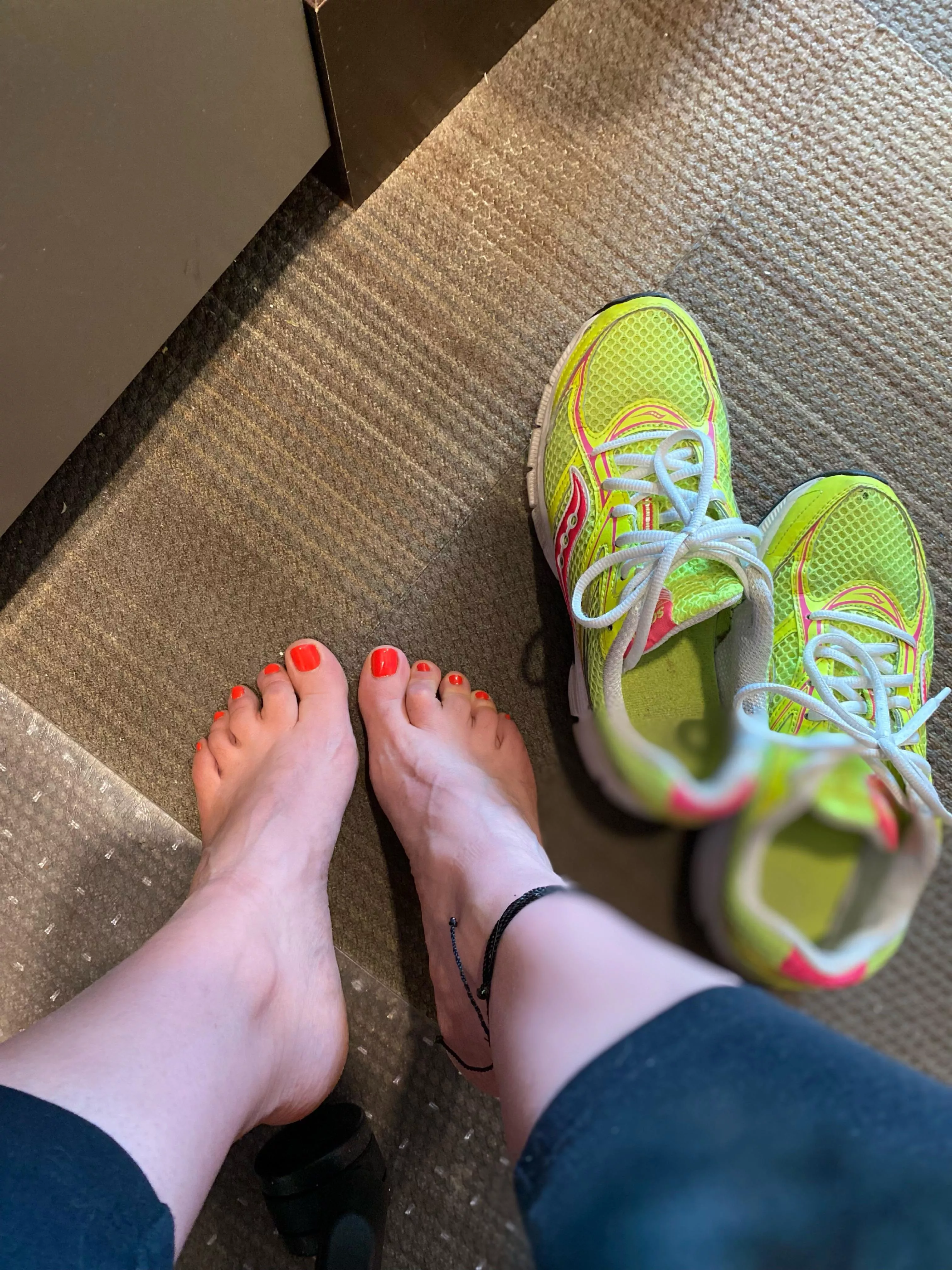 Love me some neon and gym shoes no socks