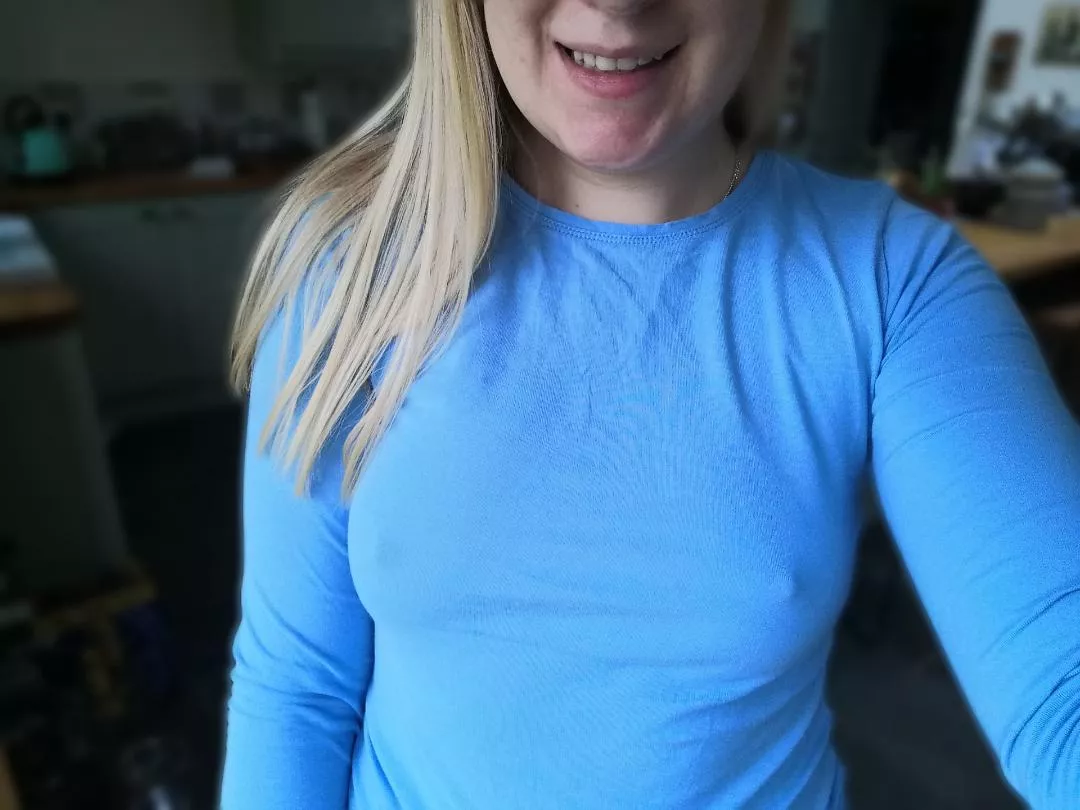 Love my boobs in this top!