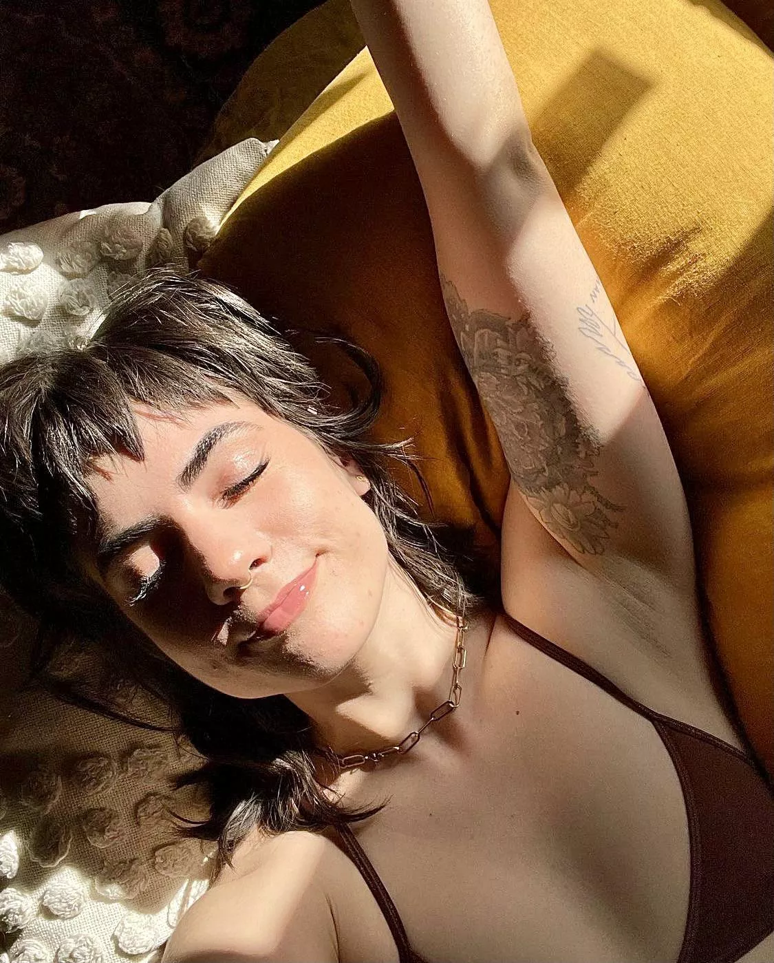 Love pale girl armpit