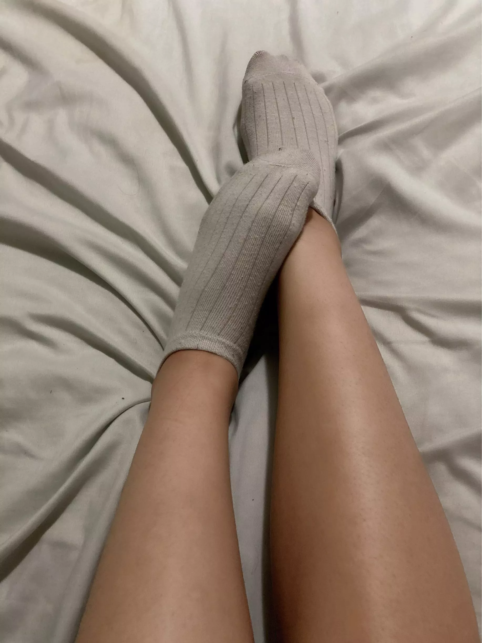 low ankle socks exposing my legs â™¥ï¸Ž