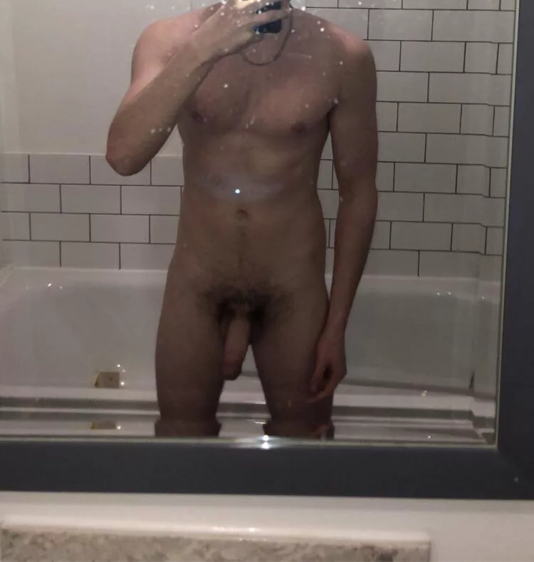 [M] 19 started working out any criticism on my physique ? Would be very helpful