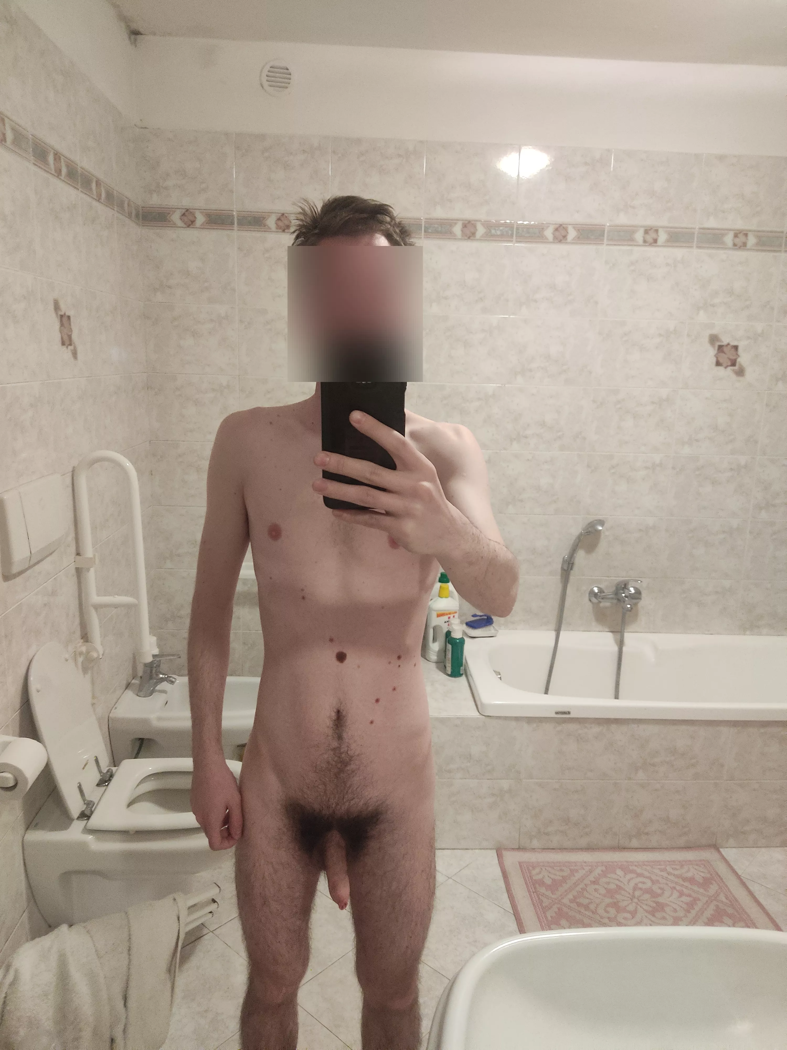 M 28, 6'4, 165 lbs. Normal nude before shower