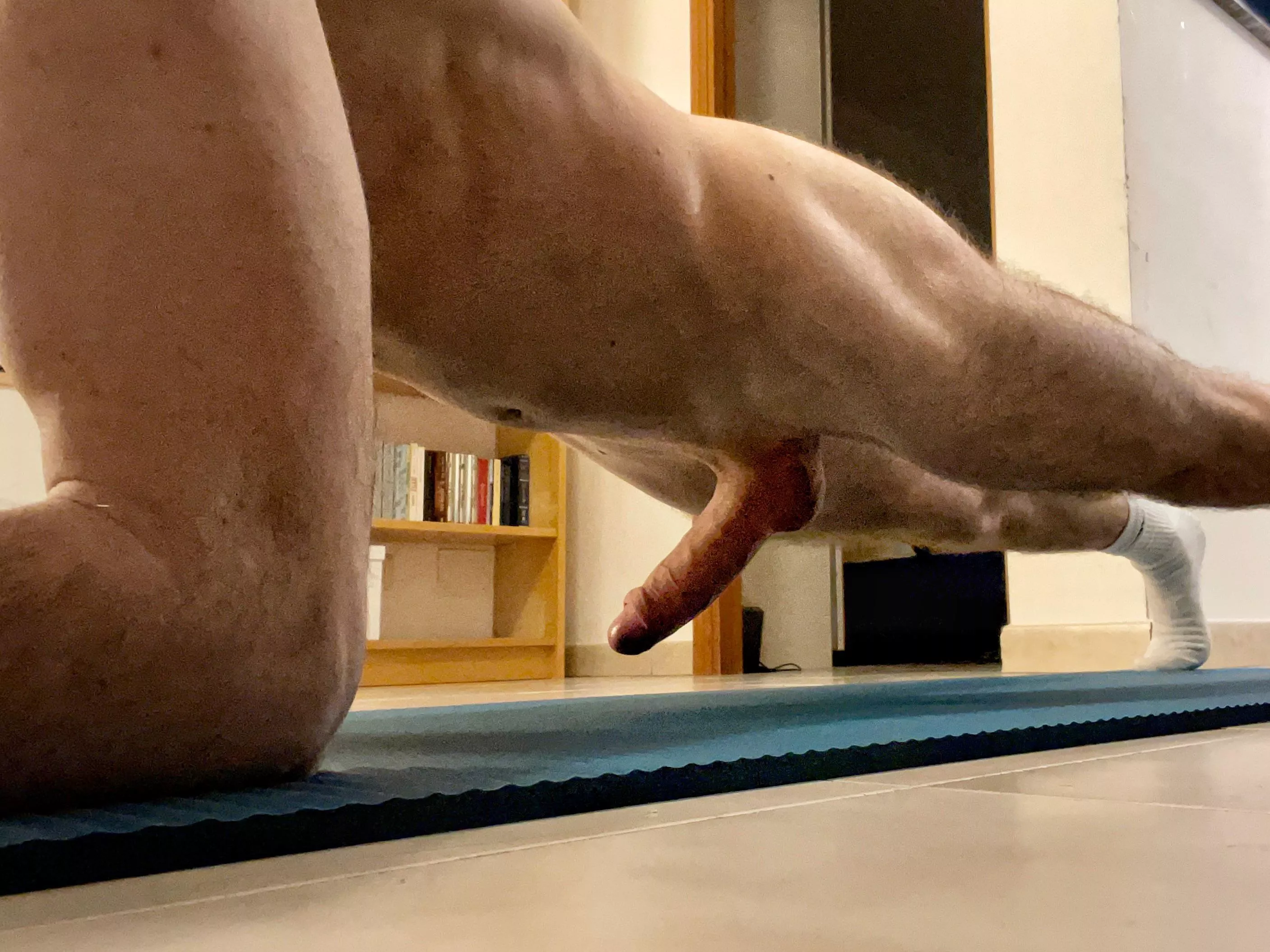 [M] 29. Good plank ðŸ˜‰