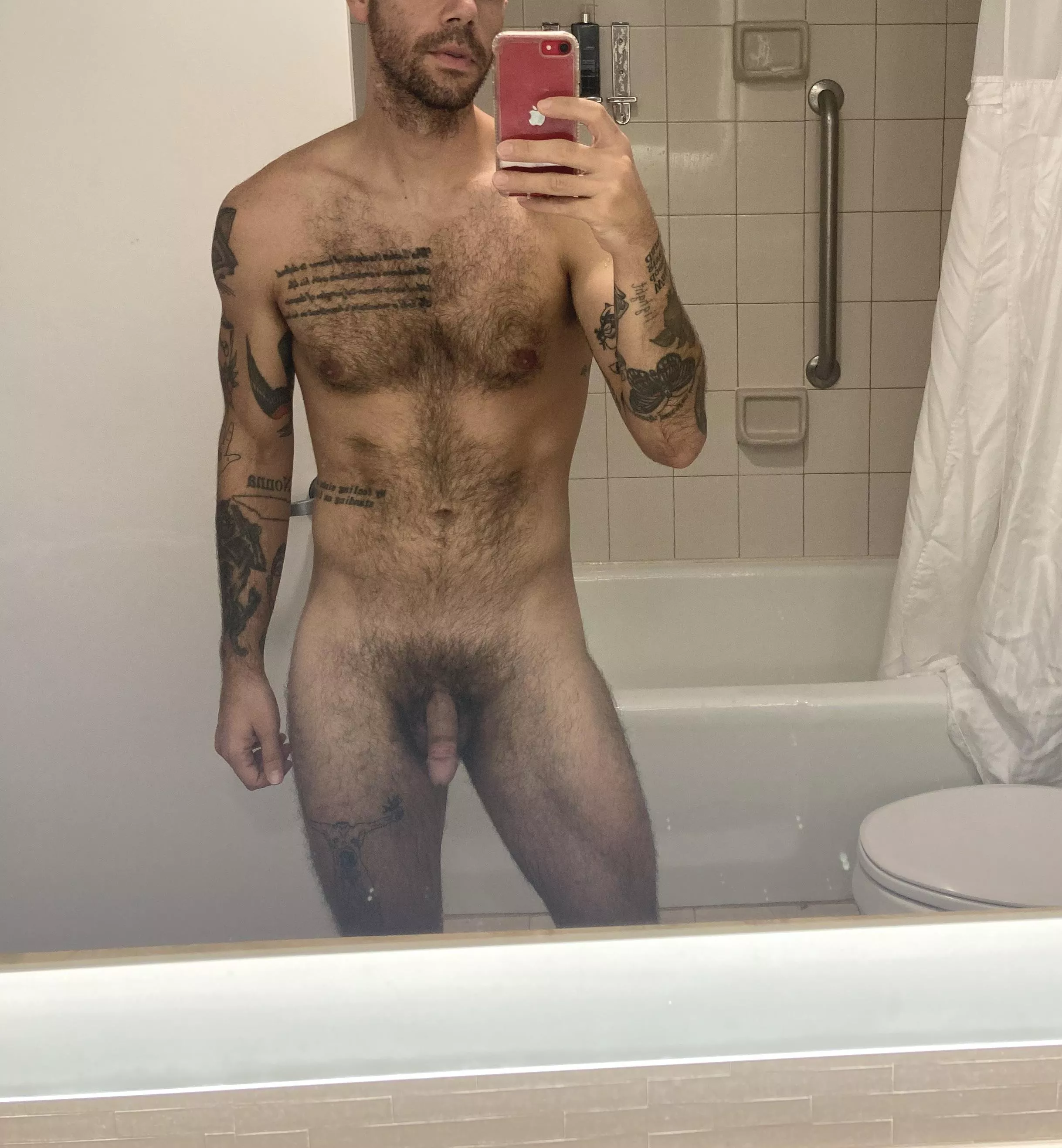 M. 33. 160. 5’11. Trying to get more comfortable being nude.