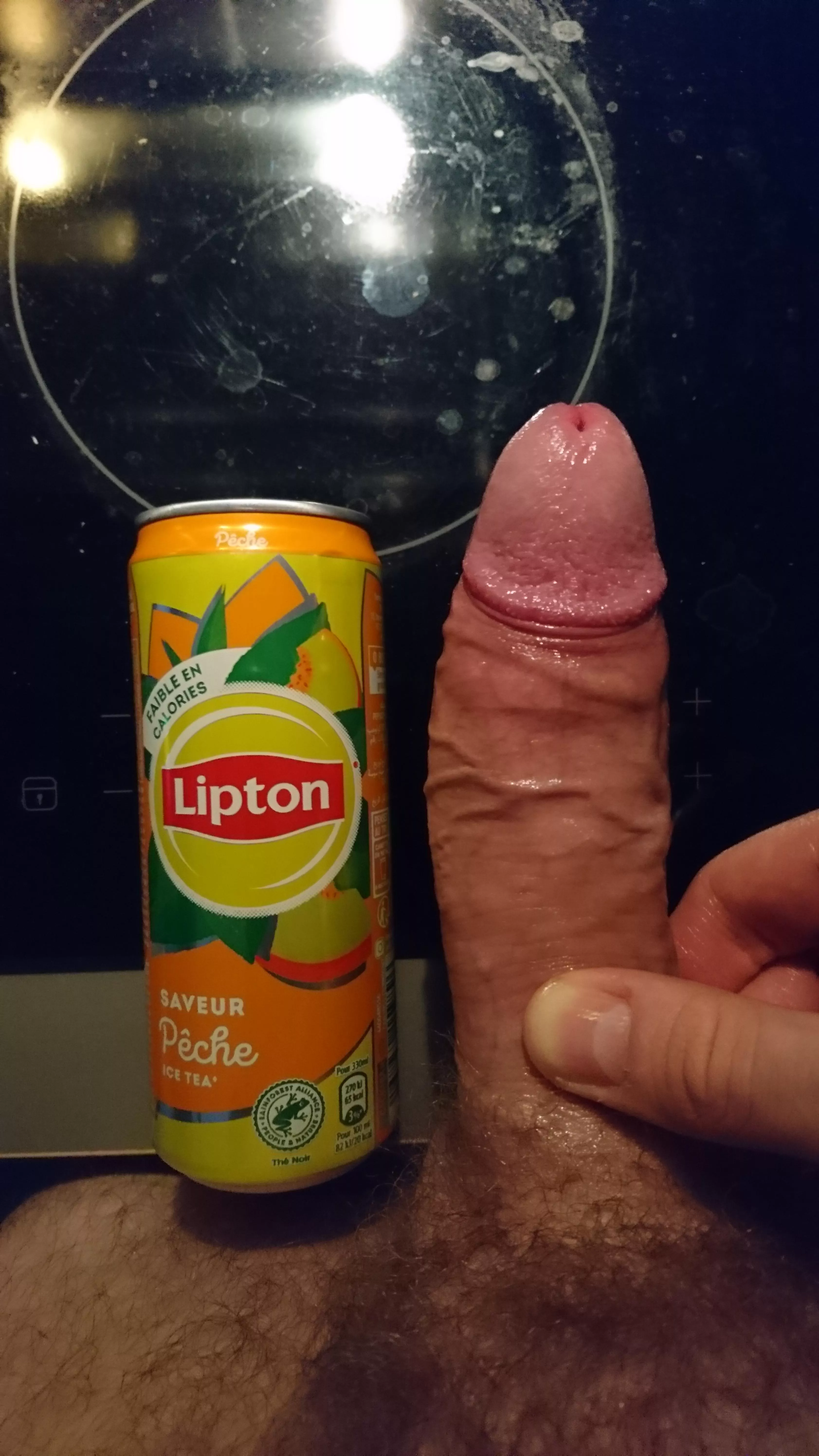 [M] 33, french uncut near a can, after a sauce tube yesterday.