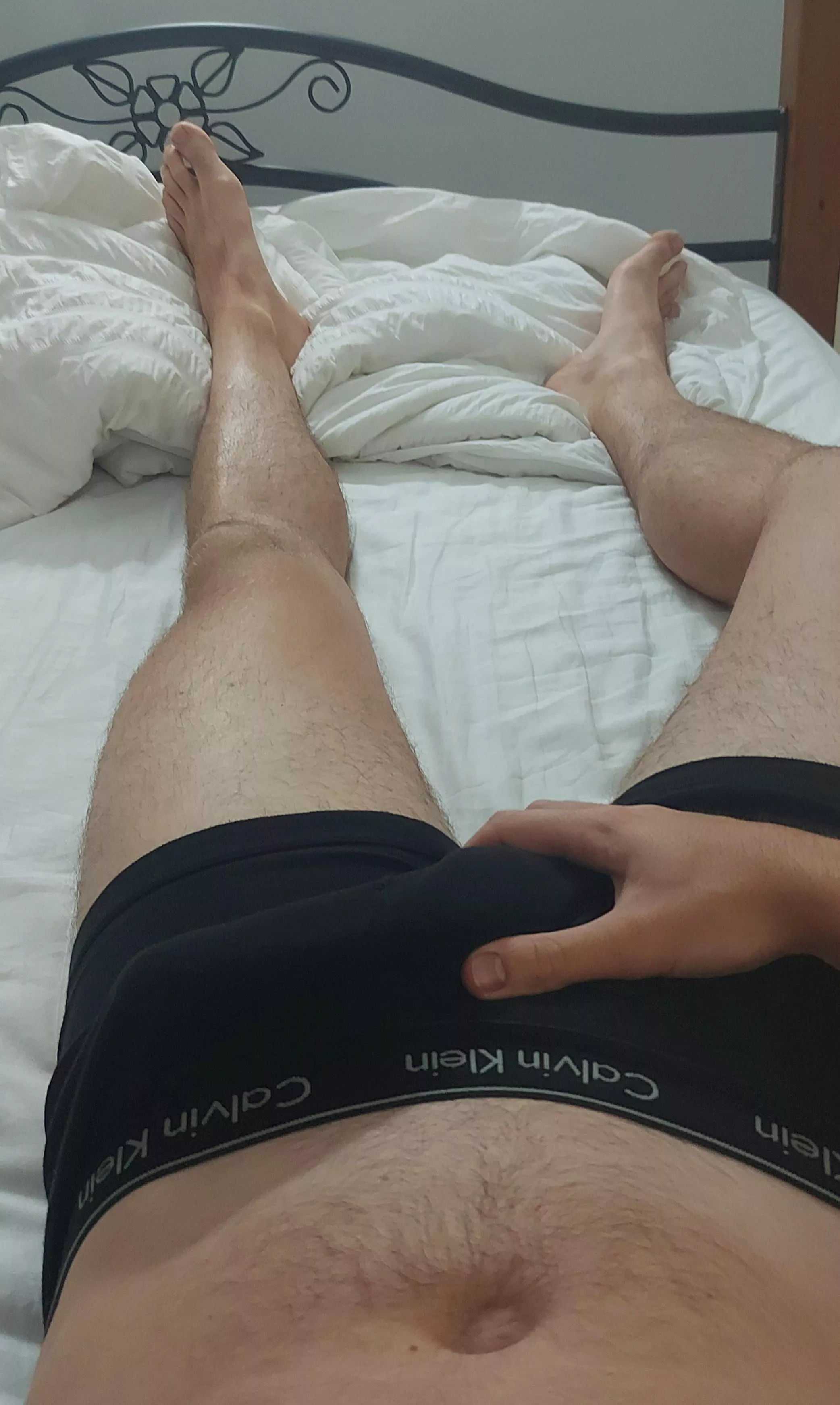 [M] It's a good day to spend in bed ;)