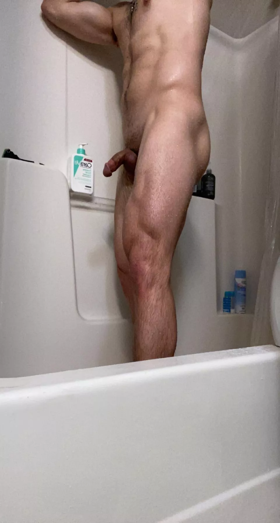 [M] post workout shower, thought I’d invite you in