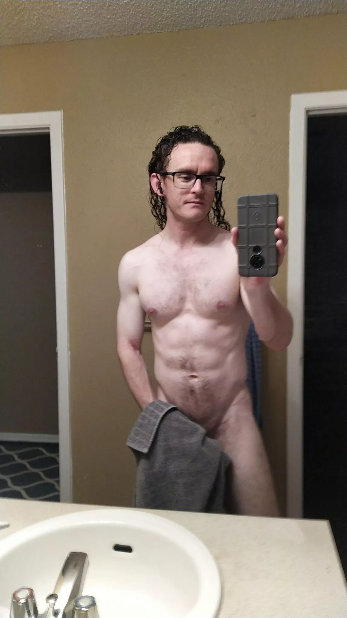 [M] Showered after exercising. Look ok to you?