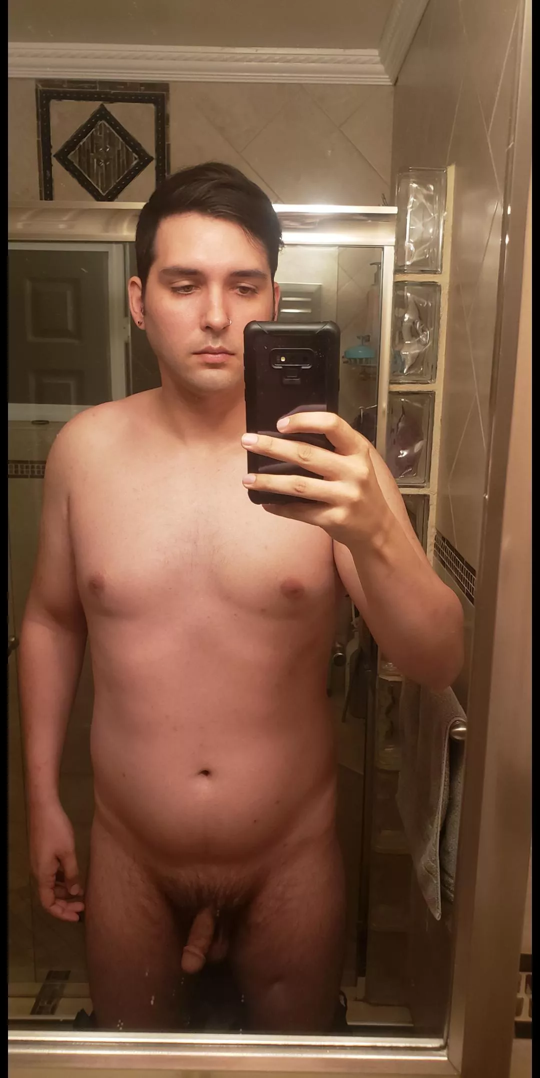 M28 - 210lbs - 6'3 Been struggling with my self-worth since my ex and I split, and she replaced me with someone else. Been working out everyday though 🙂