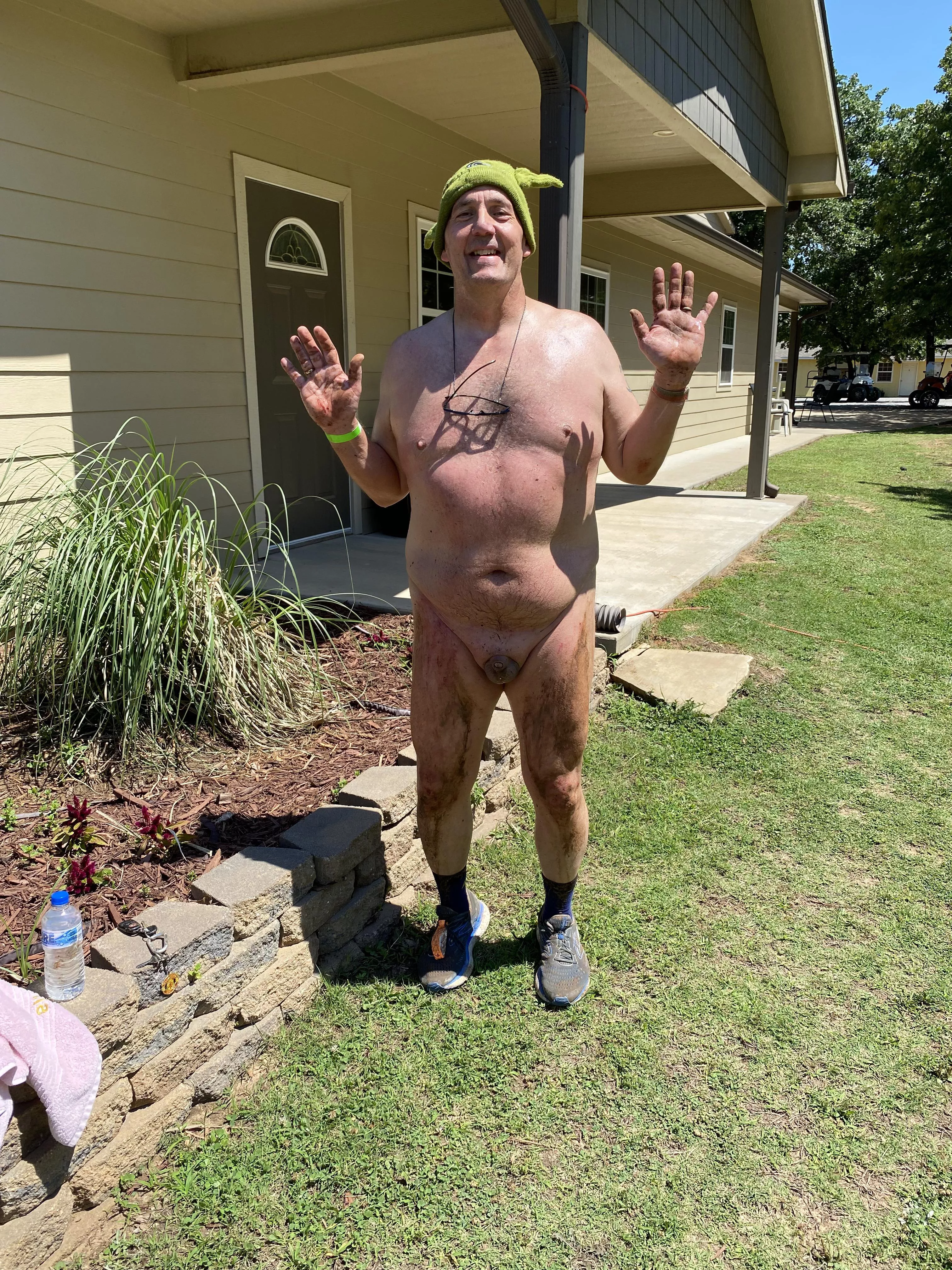 M/55/240/6’0” Nude run today at Oak Lake Trails. Fell four times. Going to hurt tomorrow!