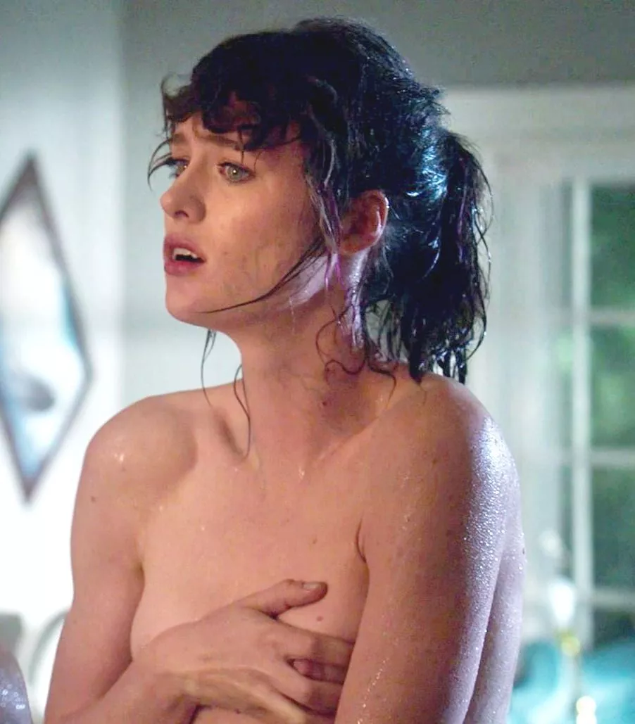 Mackenzie Davis (Freaks of Nature)