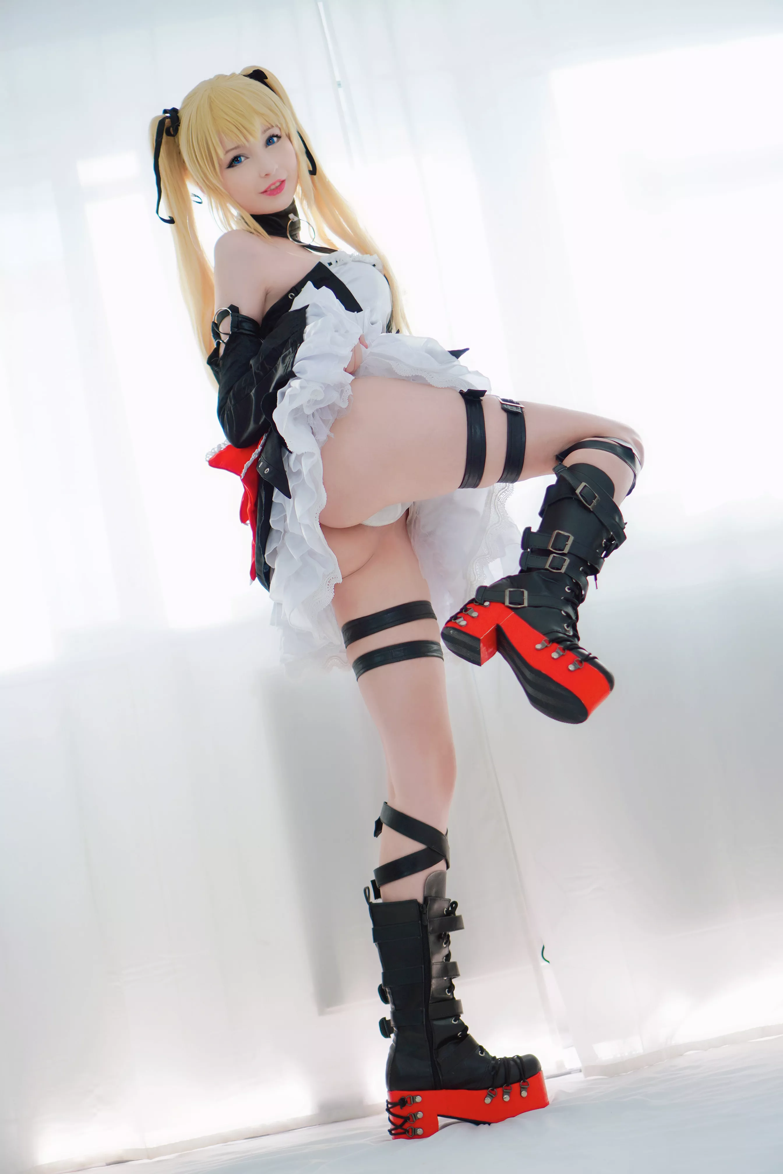 Marie Rose by Hidori Rose