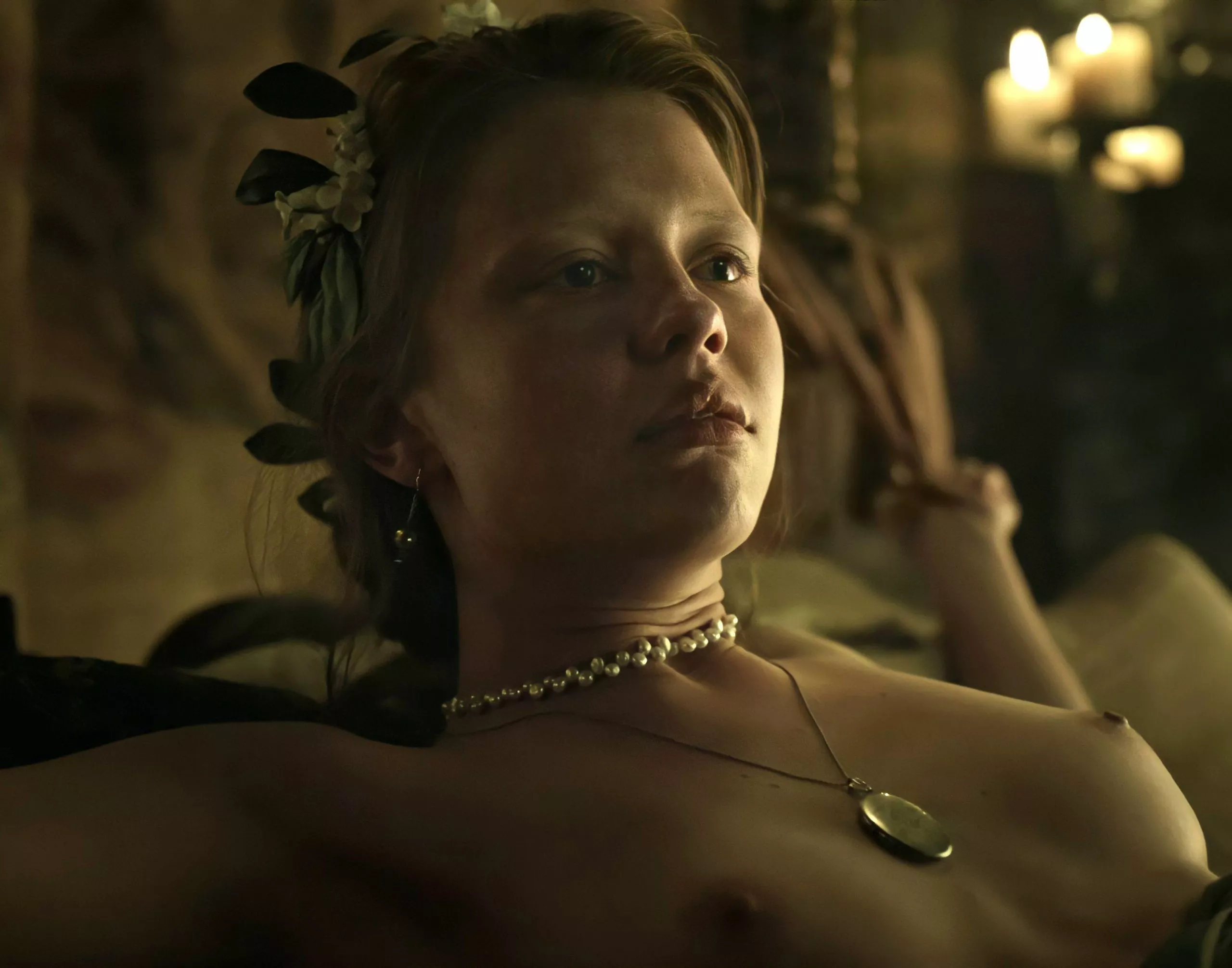 Mia Goth (A Cure for Wellness)