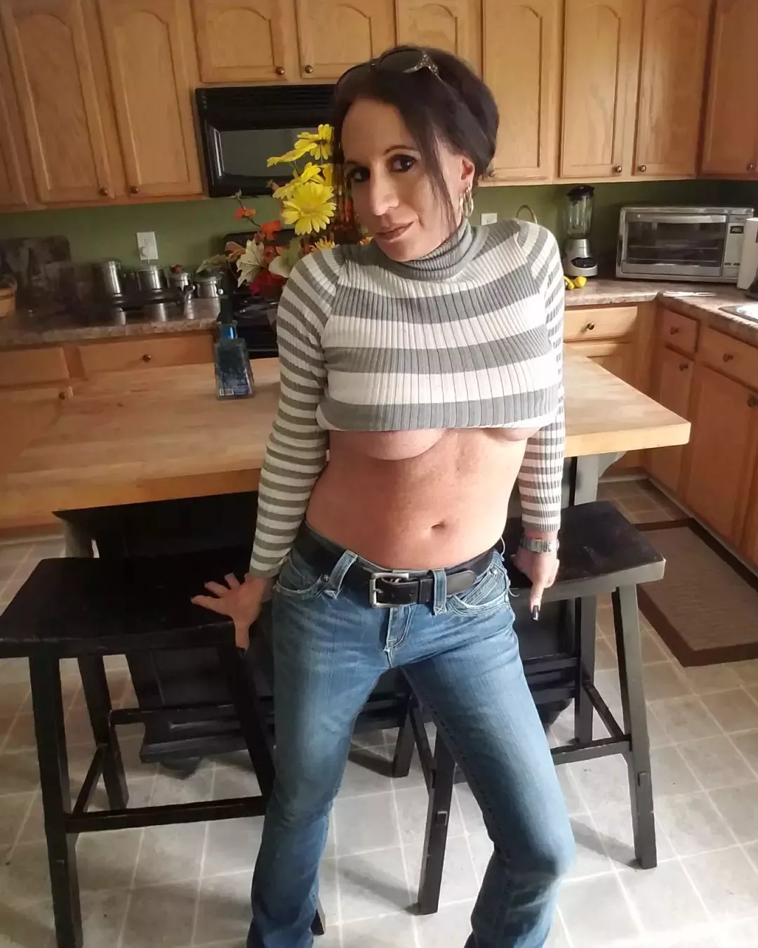 MILFY Sweatermeat