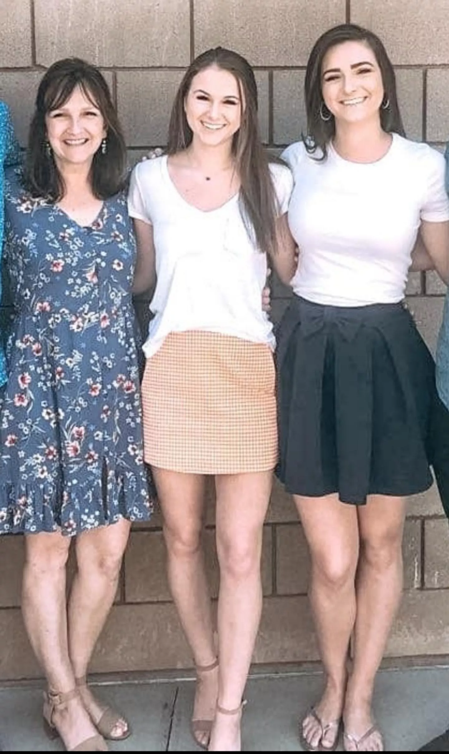 mom and her daughters