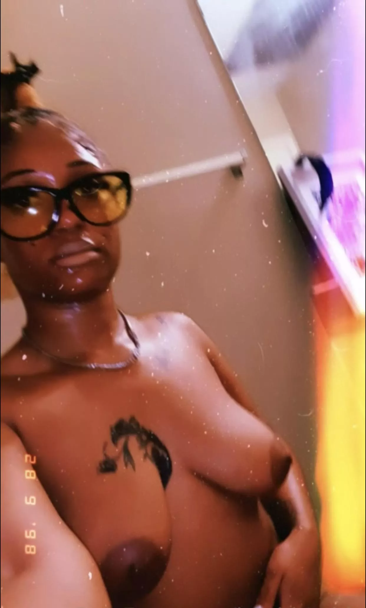 mommy duties done so Iâ€™m just up sitting in the bathroom smoking a cigarette with my n***** tits out whoâ€™s up.? ðŸ¥° KIK// FineAssSub