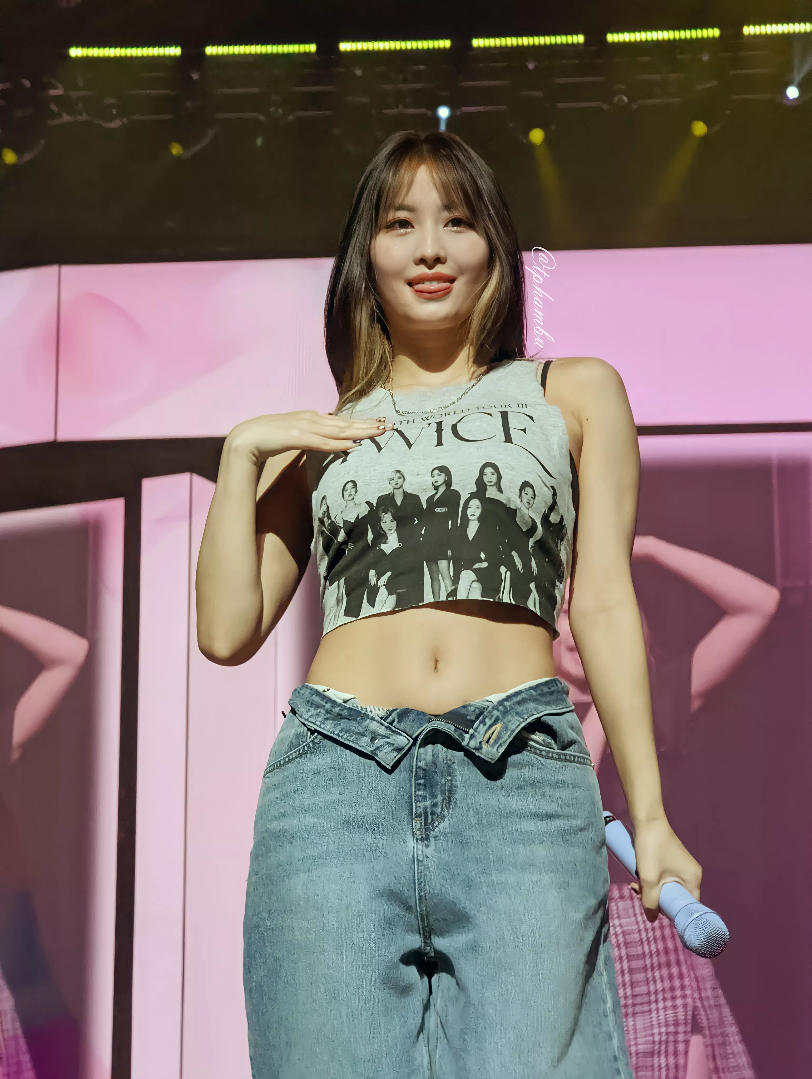 Momo - TWICE