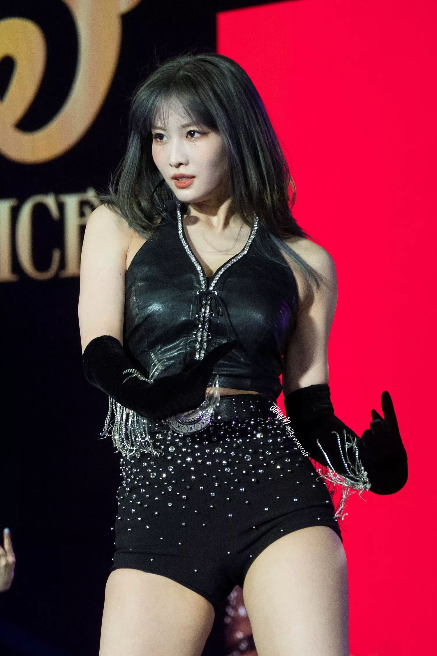 Momo - TWICE