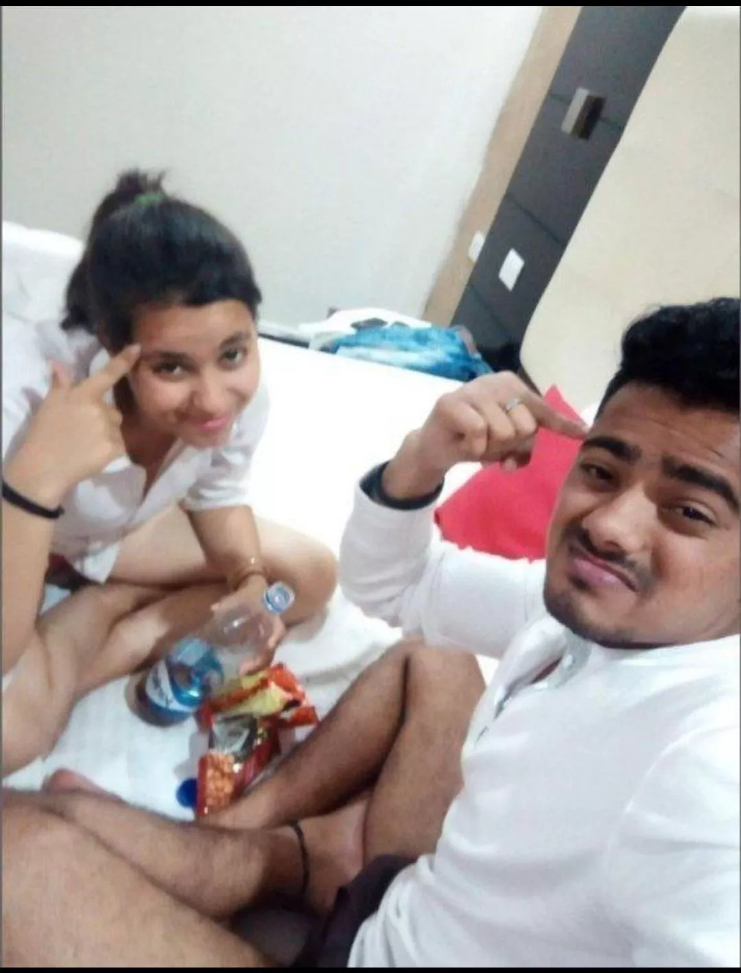 🔥🥵 Most Demanded Des! Brother & Sister Enjoying Fu©k!g First Experience After Drunk💦 When Her Parents Out of Home😍Don't Miss Must Watch 🥵🔥 ⬇️ Desi Drunk Br0 & Sis R0MANCE ⬇️