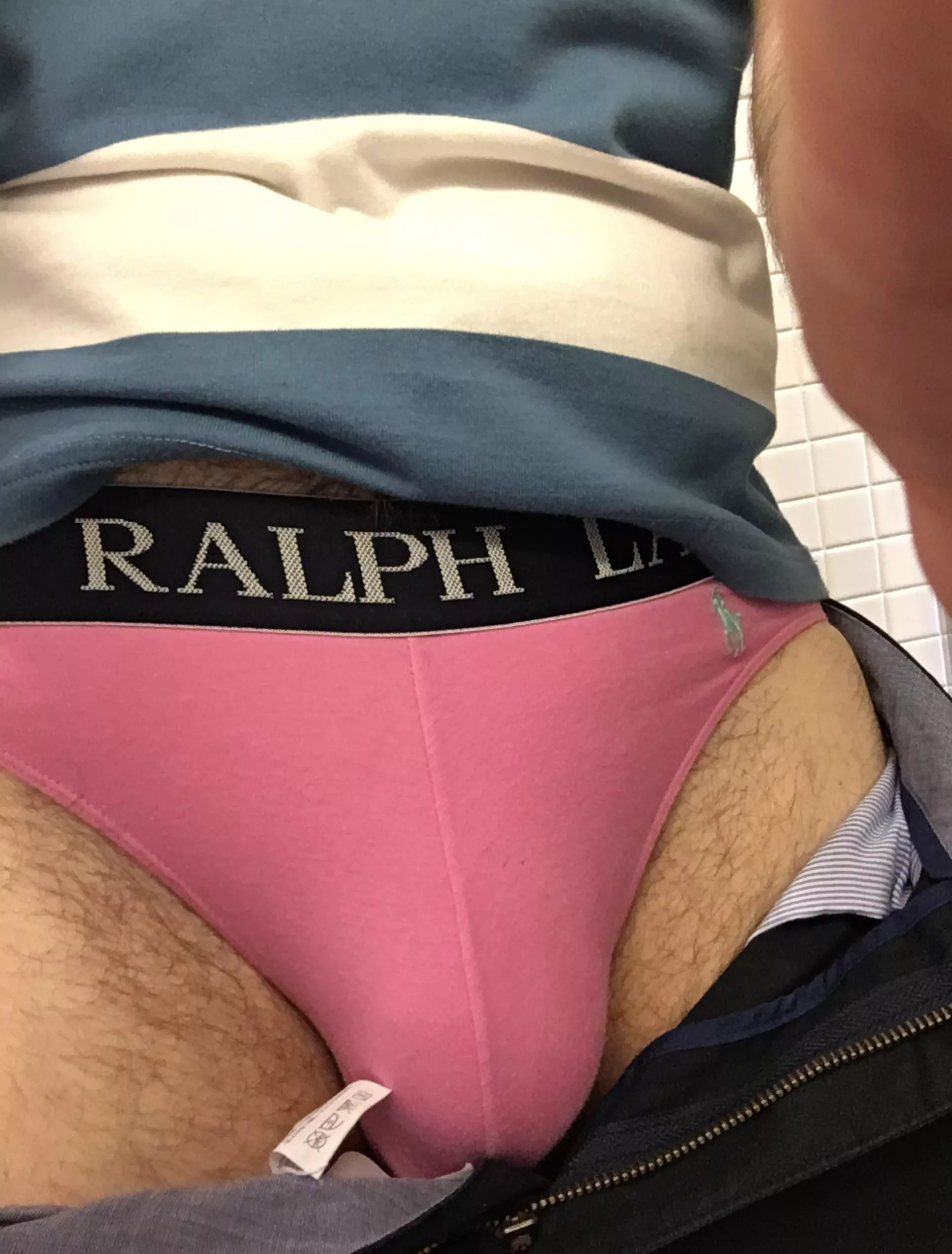 Most guys I know don’t wear briefs, and when I ask why they say it’s because that’s what their dads wore. But I bet their dads didn’t wear pink briefs.