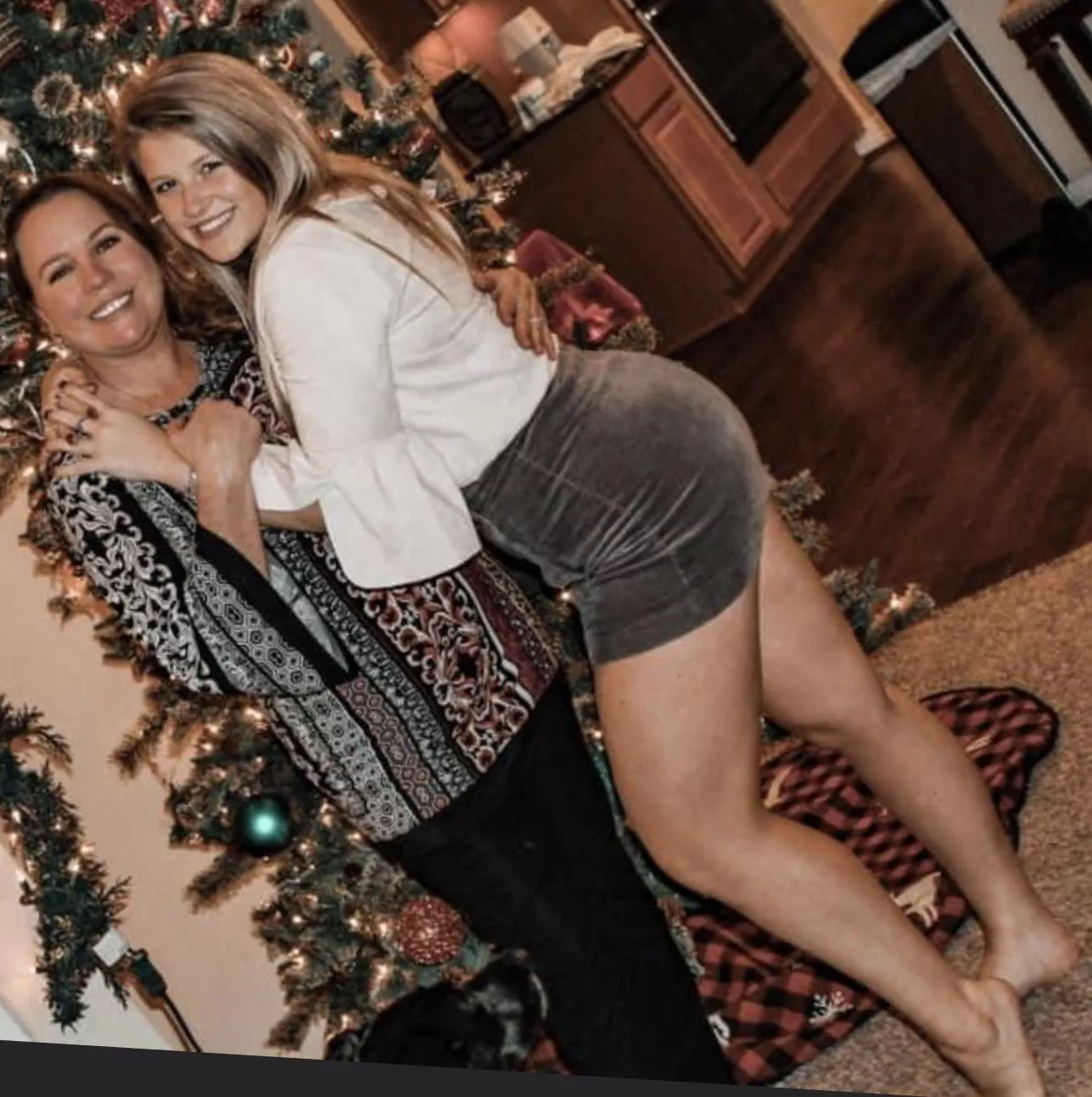 Mother or daughter DM