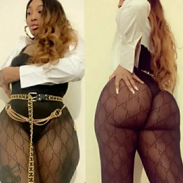 Ms Hustle thick af😍😍😍😍