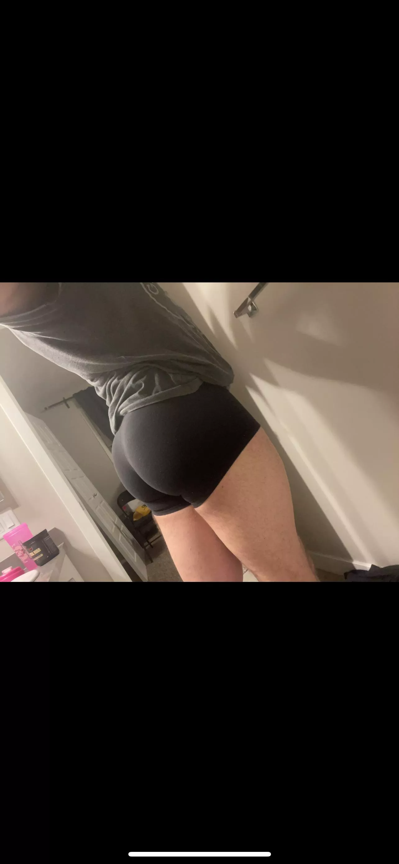 My ass is too fat to not be getting pounded right now