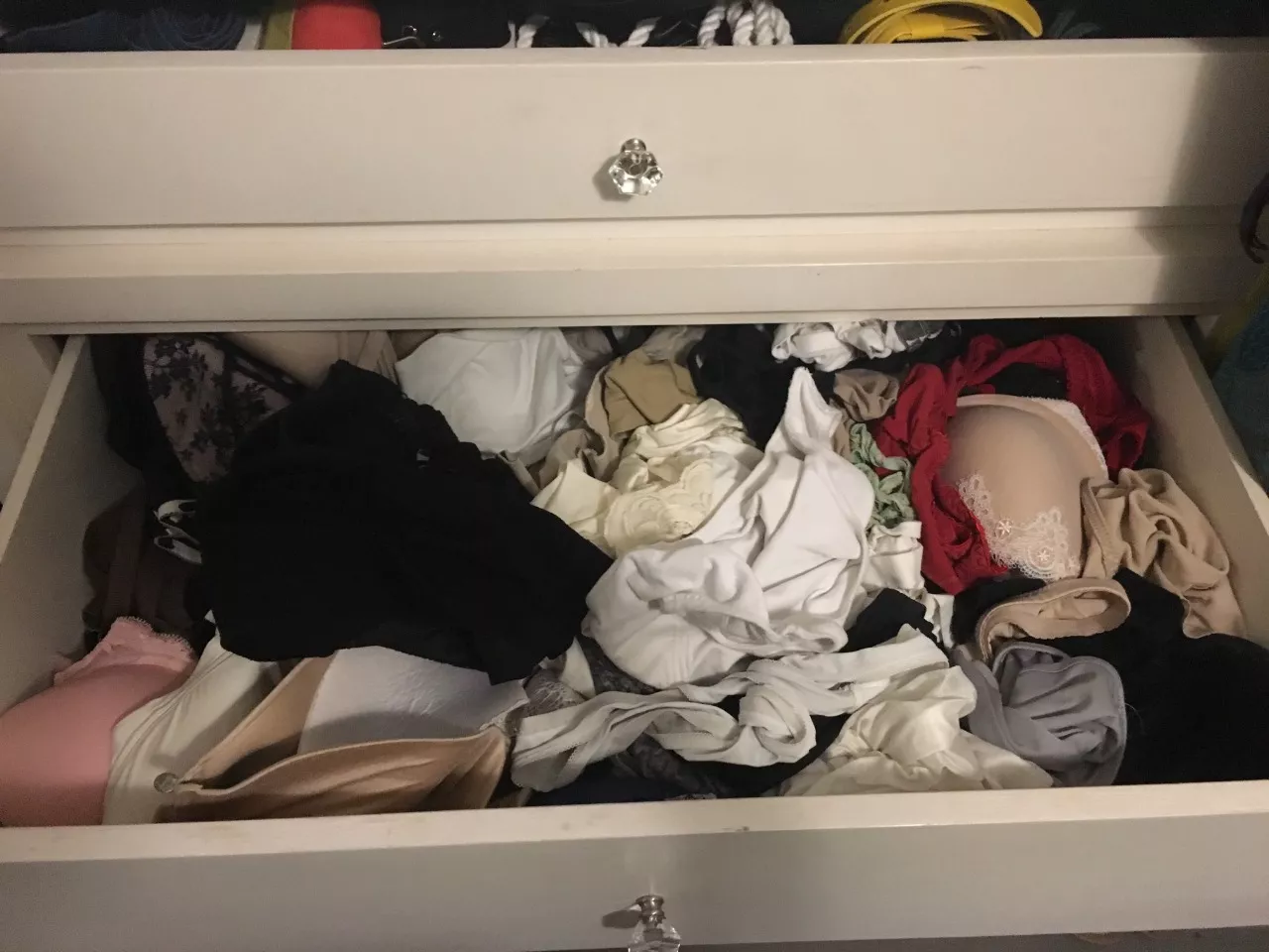 My aunt's panty drawer, stole some panties to cum on them