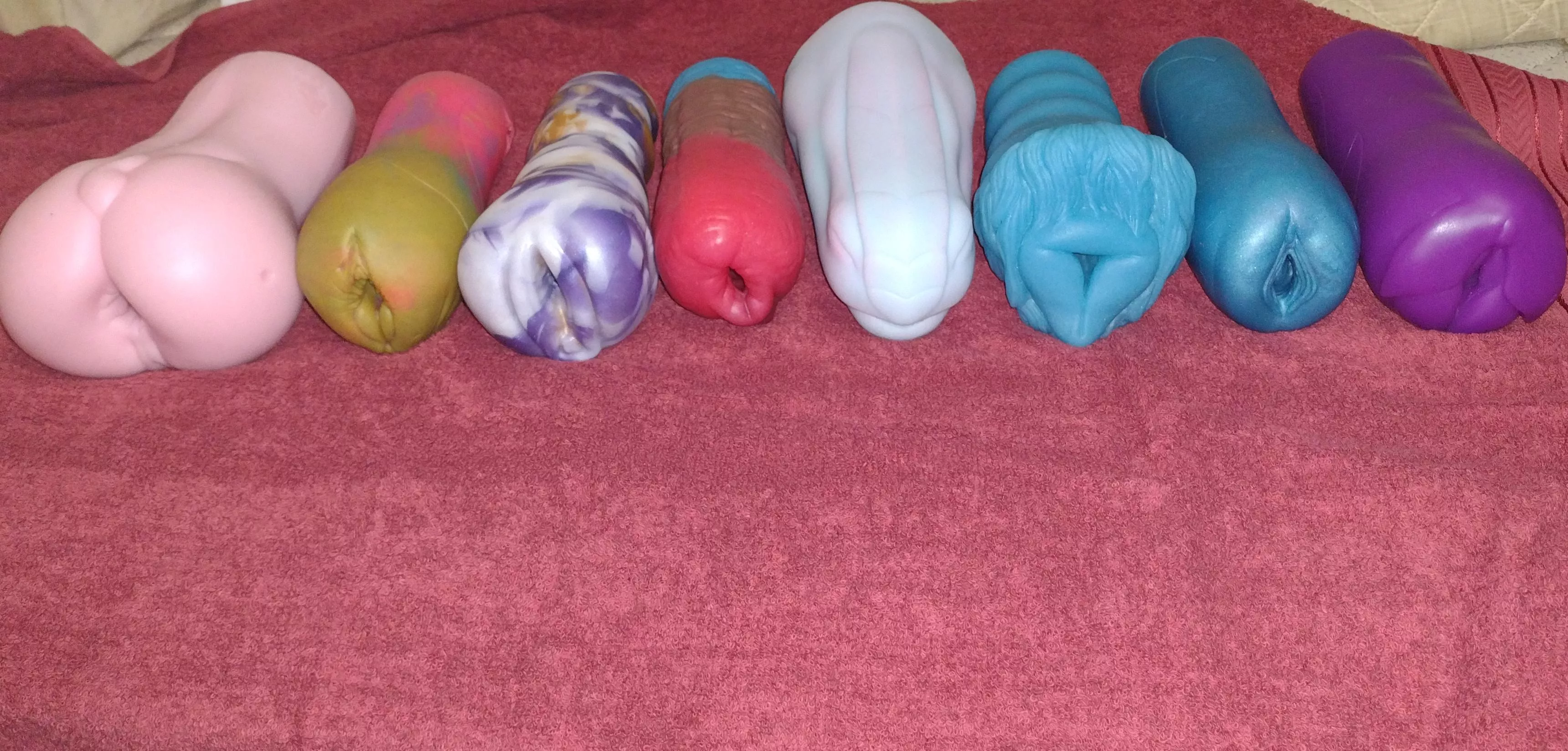 my beautiful family of silicone. aside my liit kobold (she's in deep storage rn)