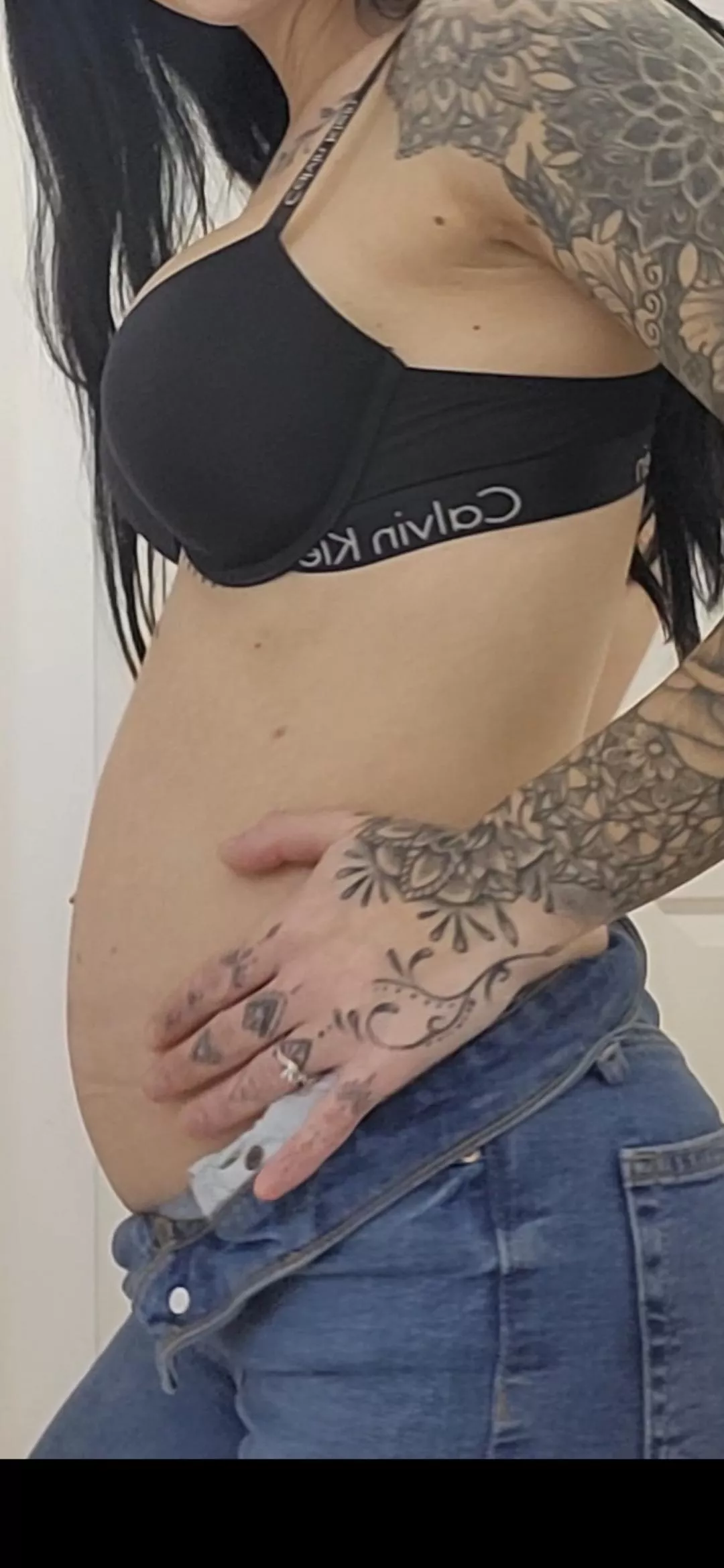 my bump makes me feel sexy 😋