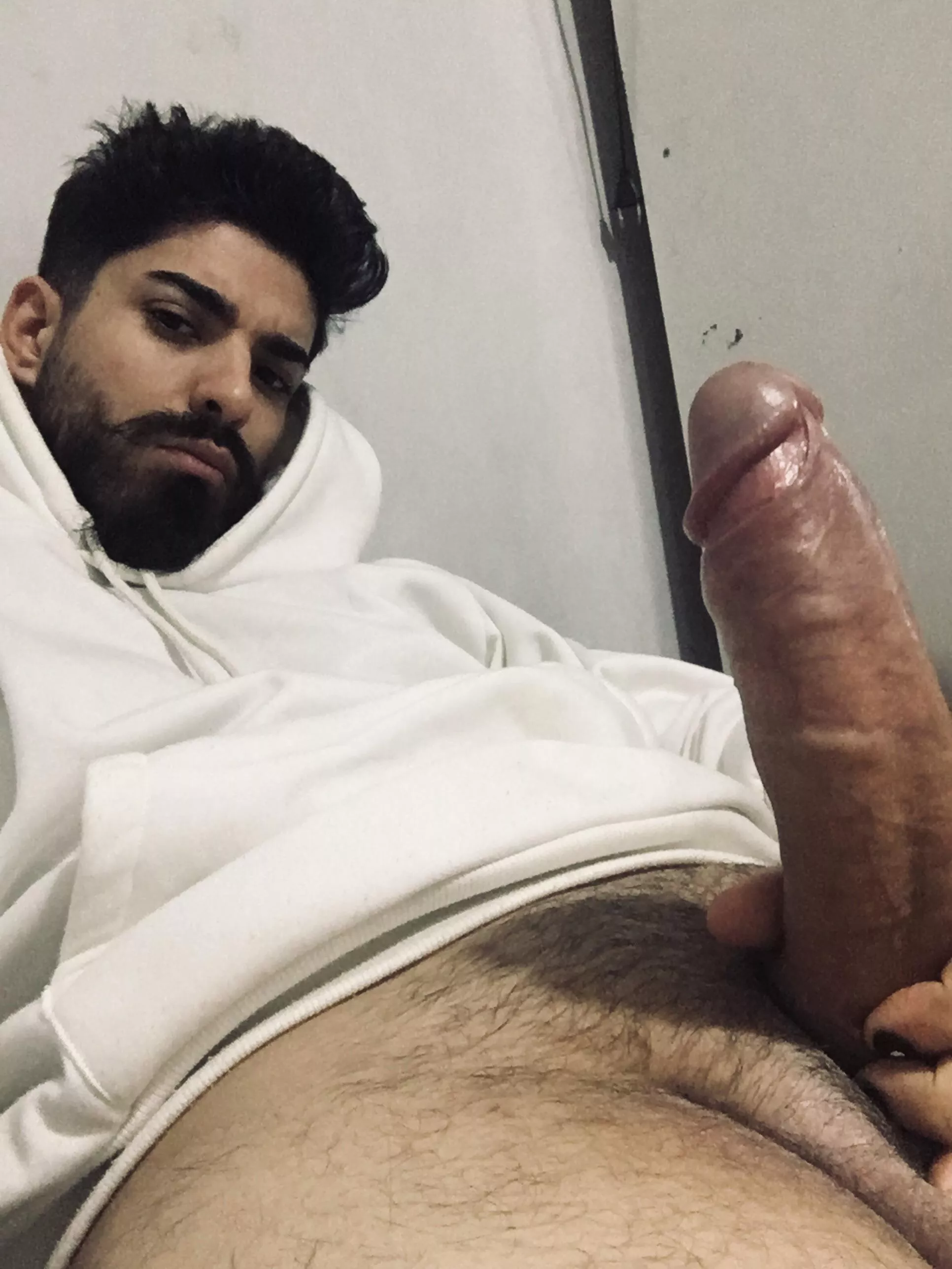 my cock is hot, and there are videos that show itðŸ˜ˆ